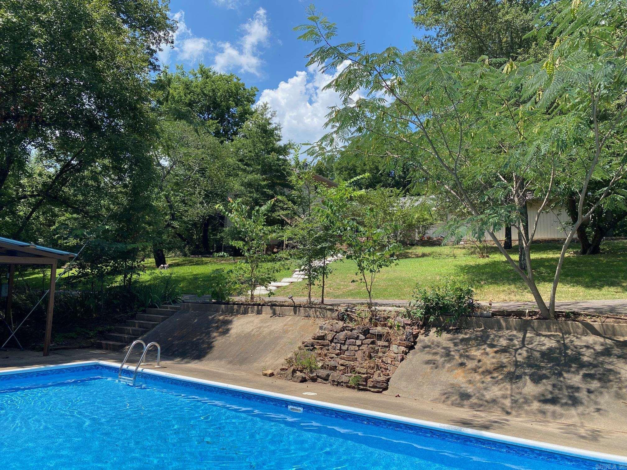 1118 E Carmichael Rd  Cabot, AR