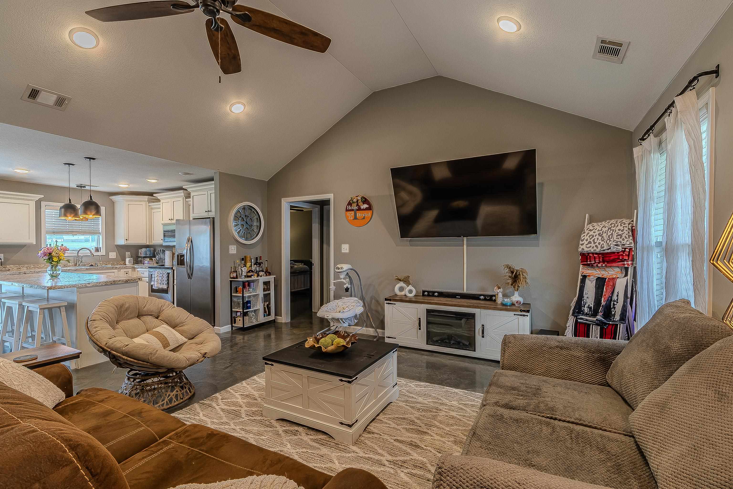 114 Misty Marie  Paragould, AR
