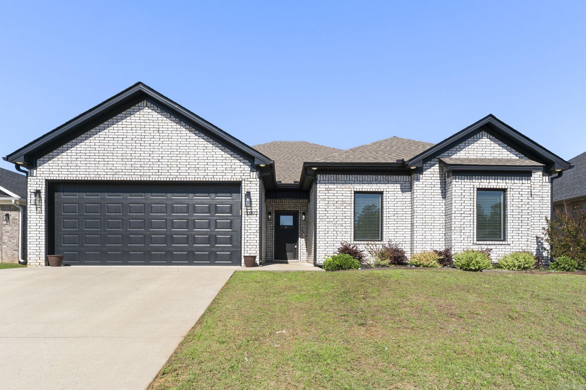 3002 Sue  Benton, AR