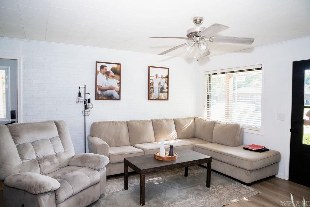 903 Poplar  Star City, AR