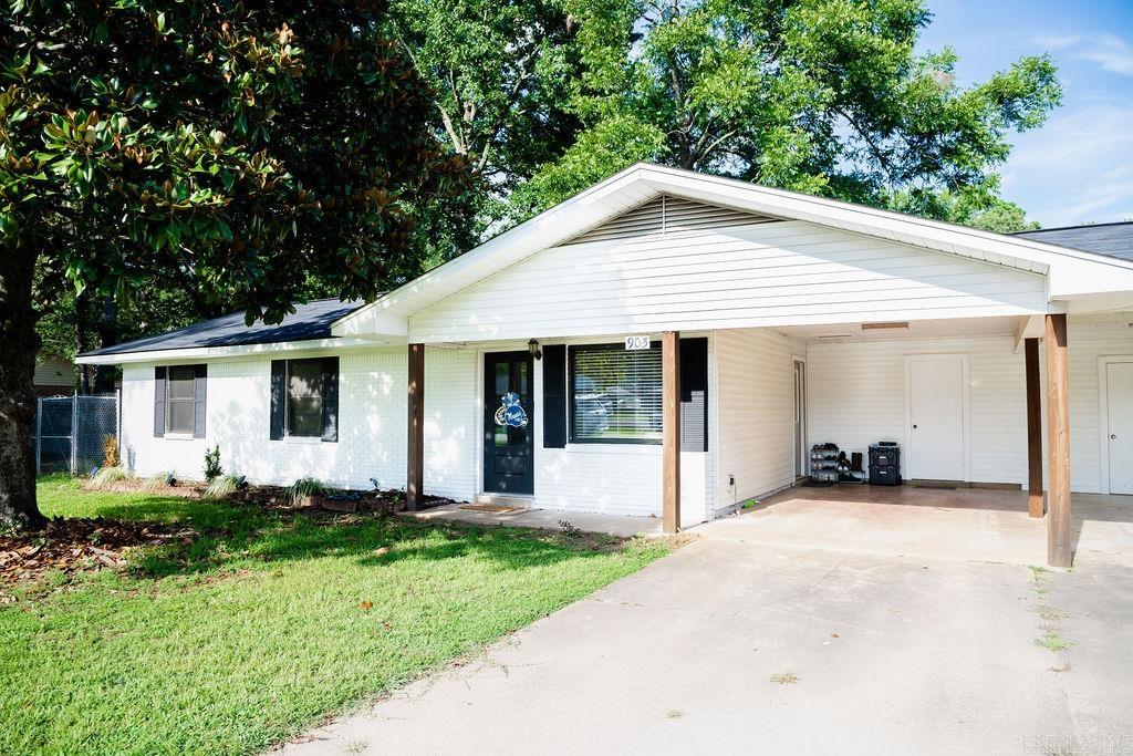 903 Poplar  Star City, AR