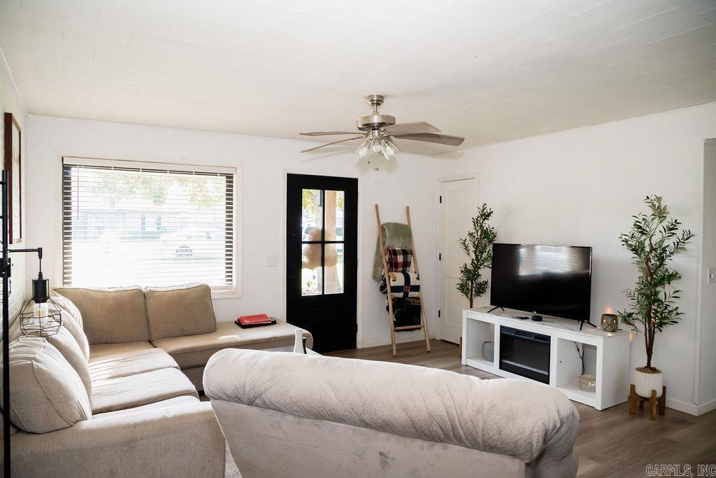 903 Poplar  Star City, AR