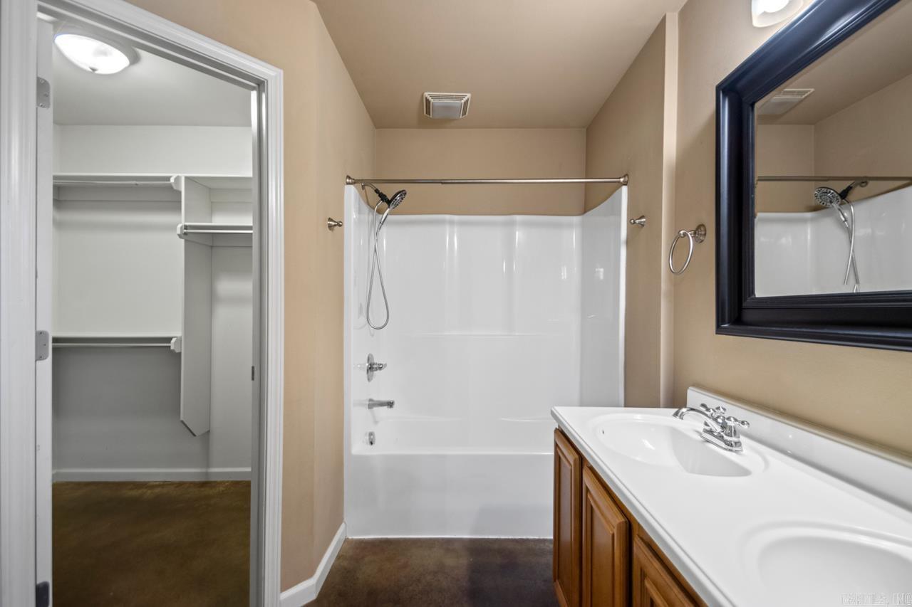 705 Fair Lane  Alexander, AR