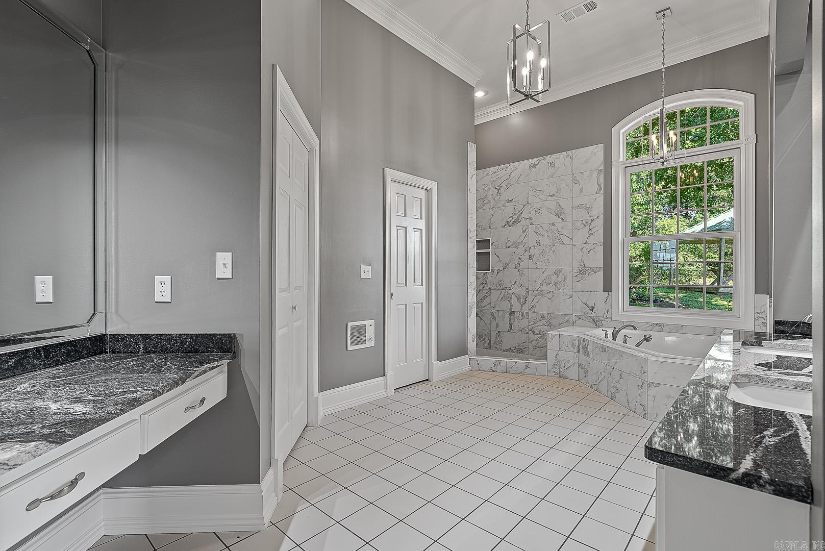 404 Foxfire Dr  Paragould, AR