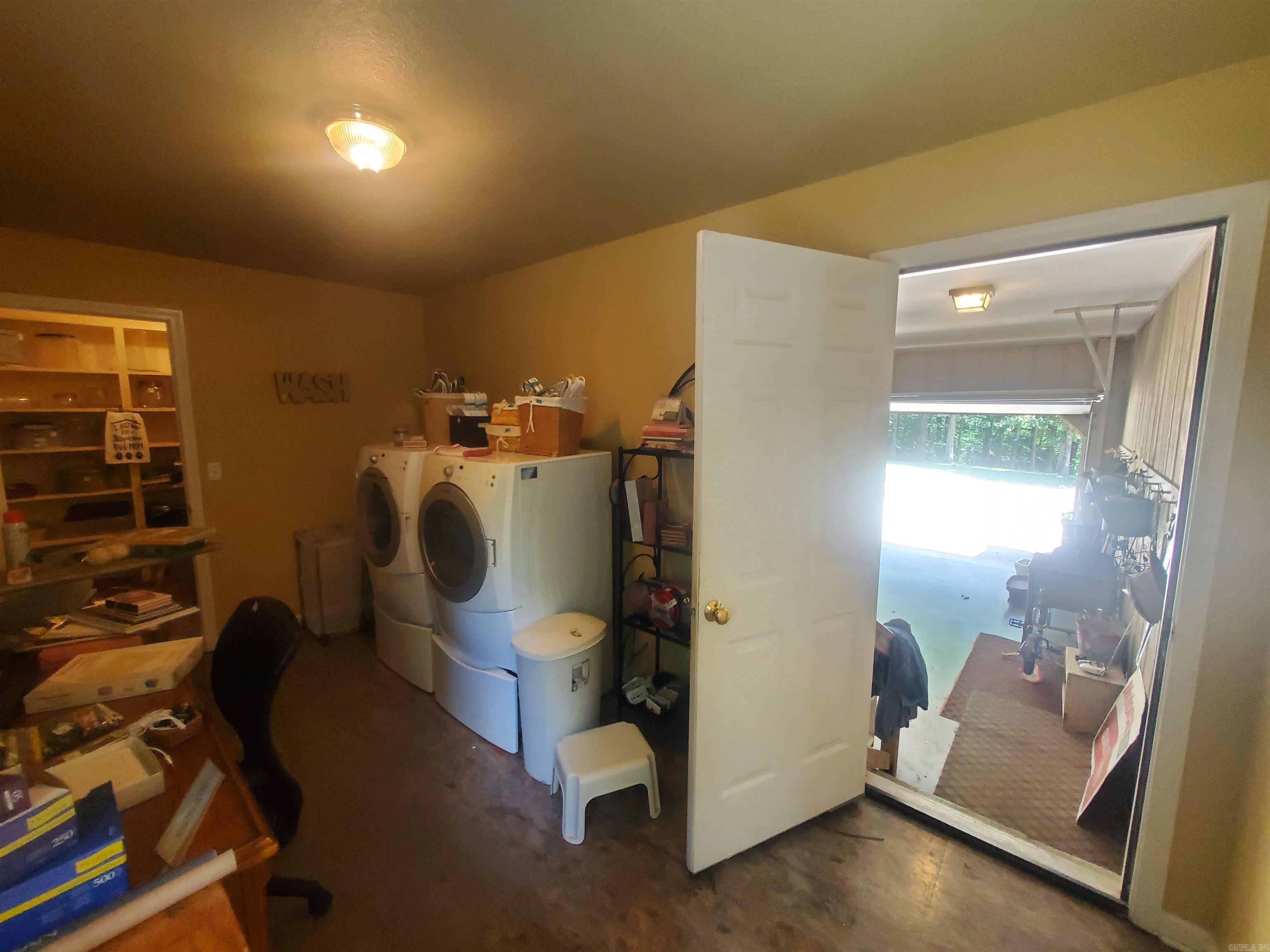 2590 W North  Piggott, AR