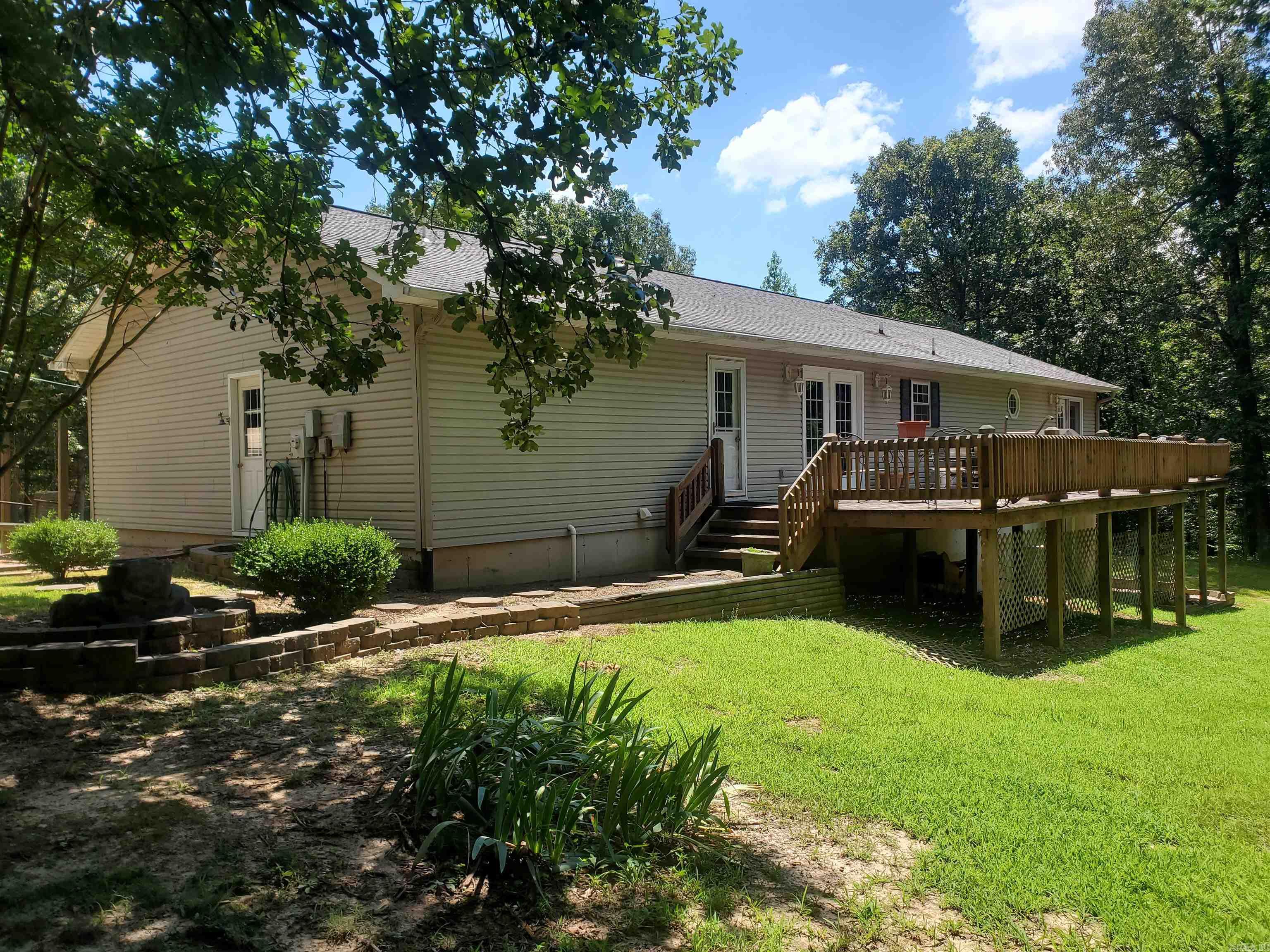 2590 W North  Piggott, AR
