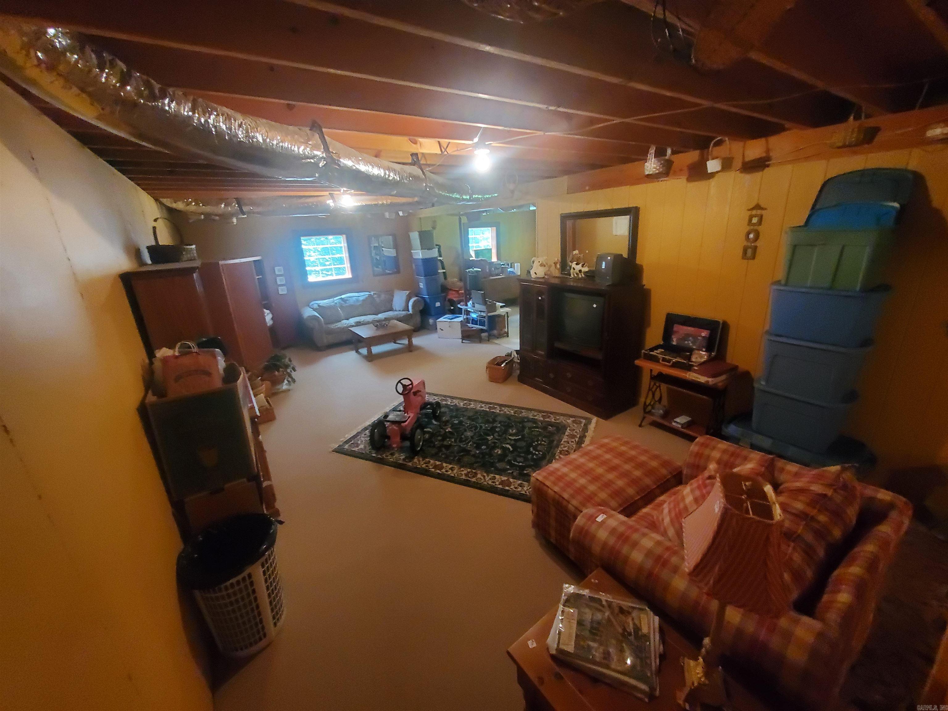2590 W North  Piggott, AR