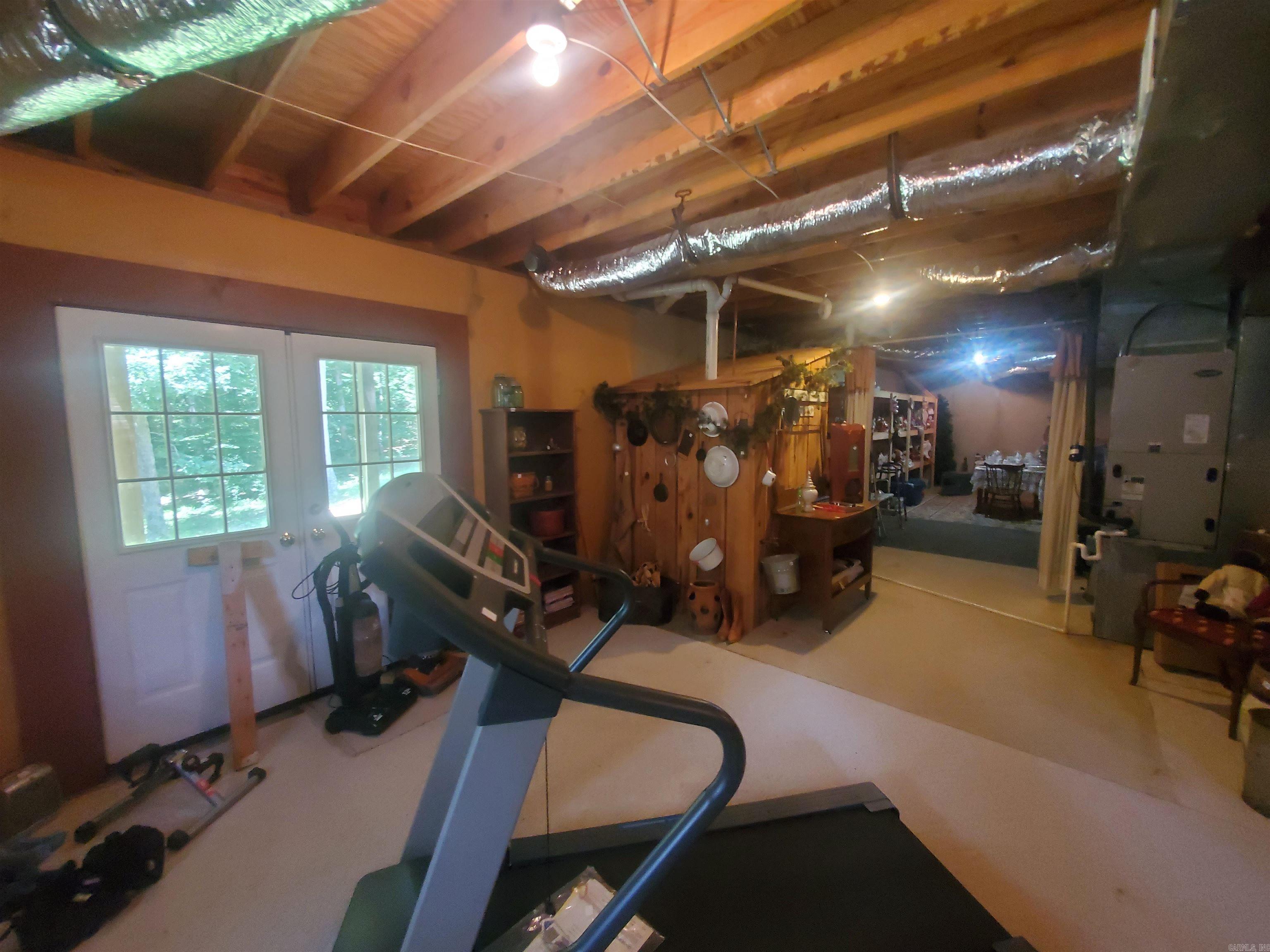 2590 W North  Piggott, AR