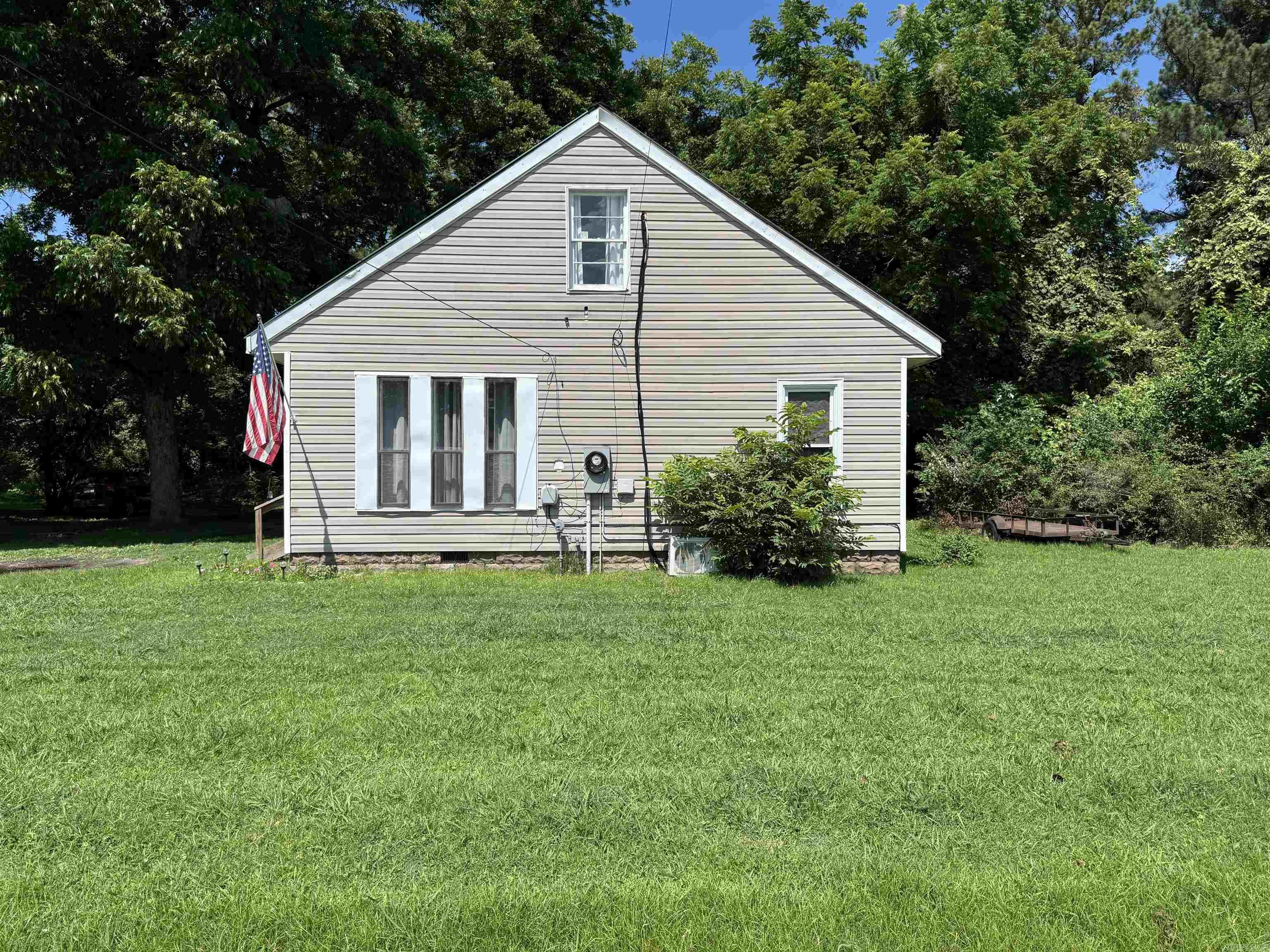 731 S Thornton  Piggott, AR