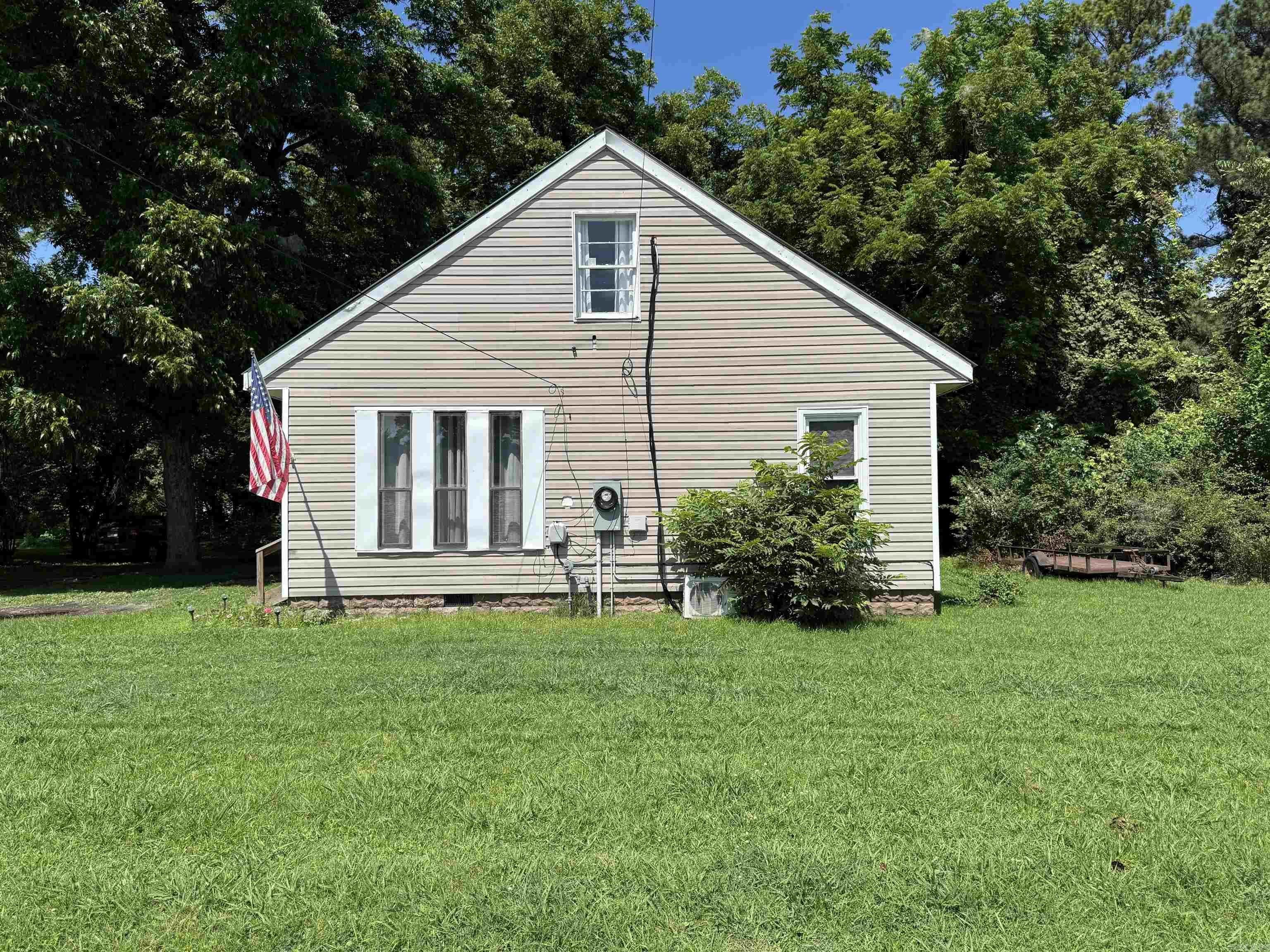 731 S Thornton  Piggott, AR
