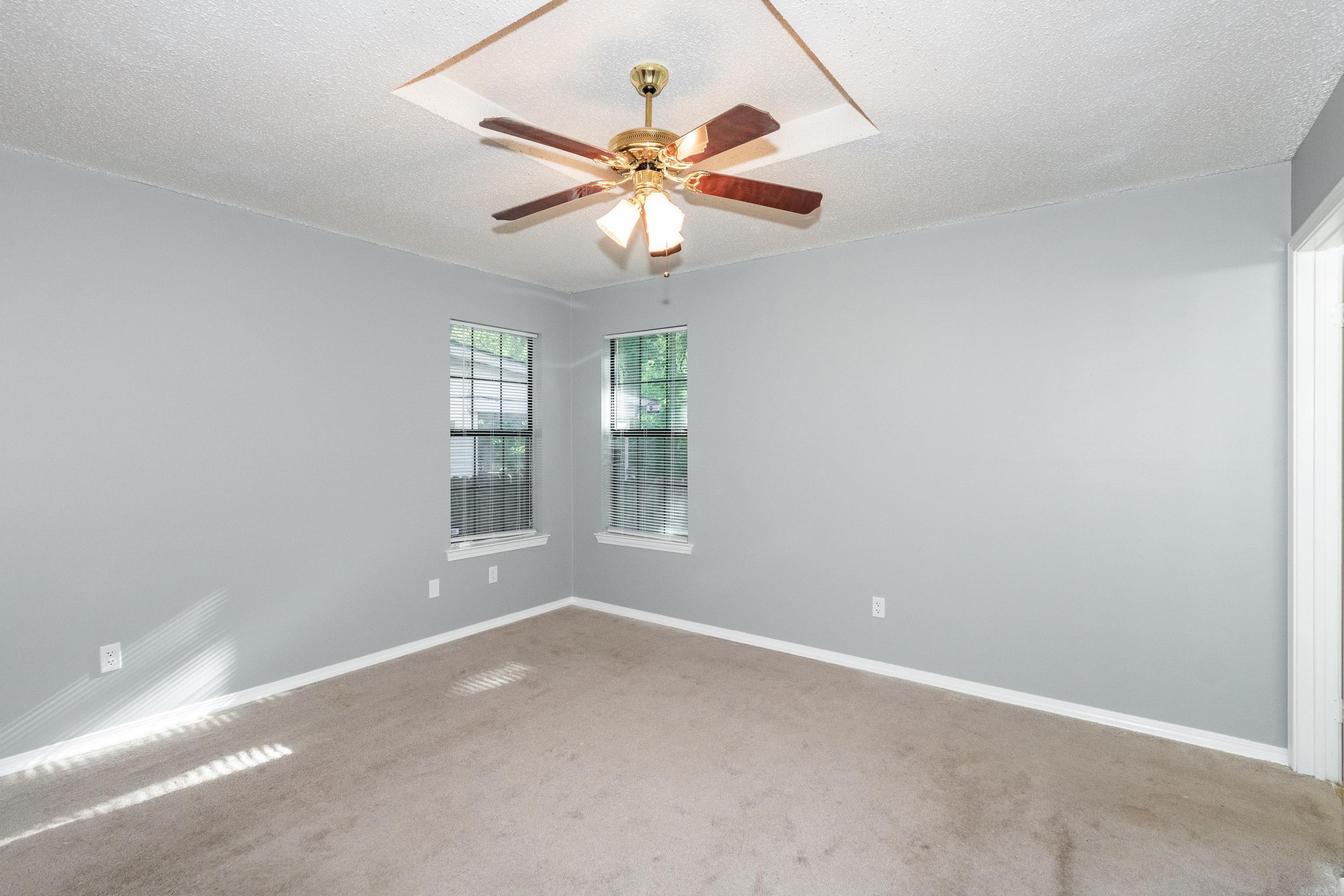 8 Redleaf Circle  Little Rock, AR