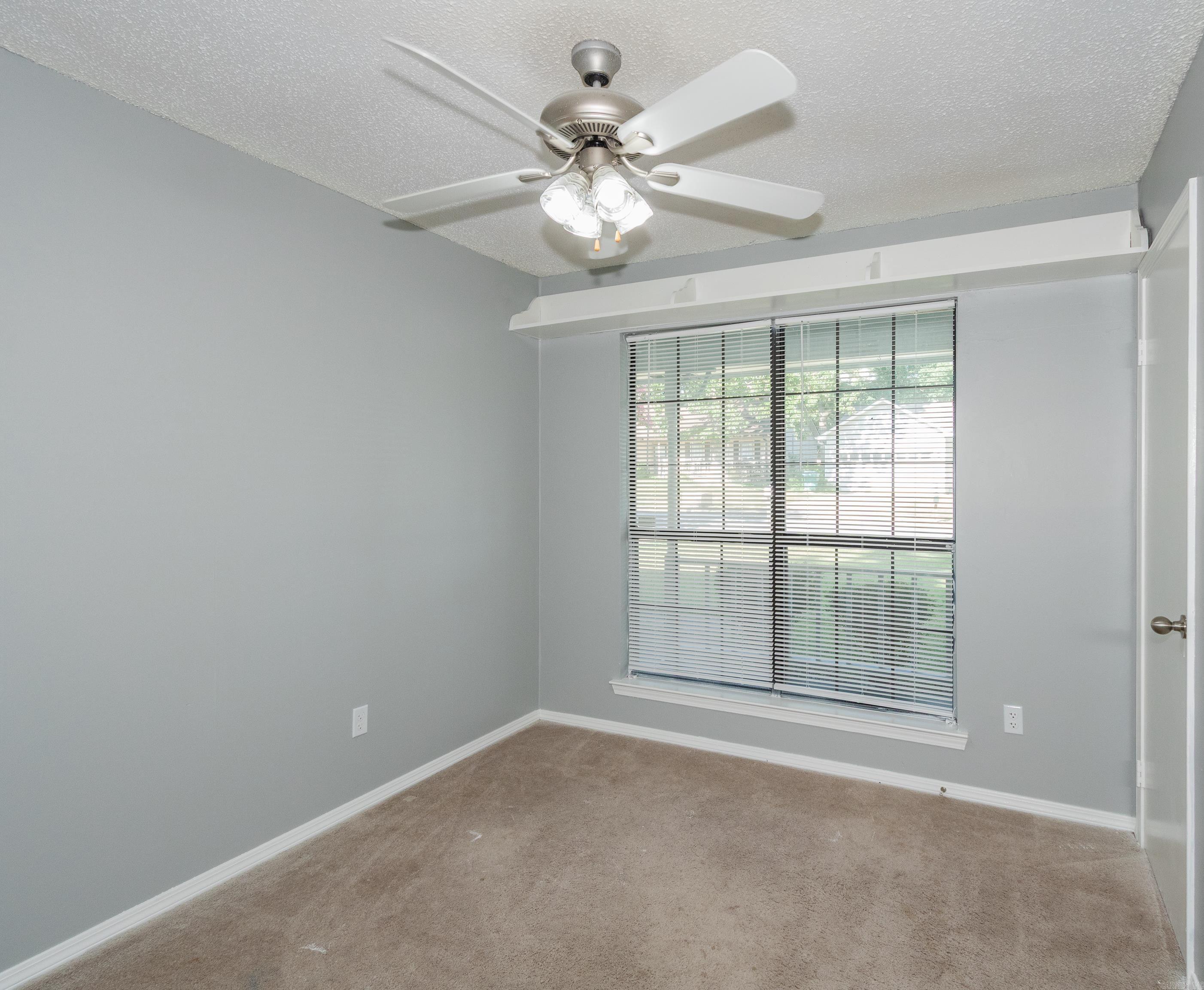 8 Redleaf Circle  Little Rock, AR