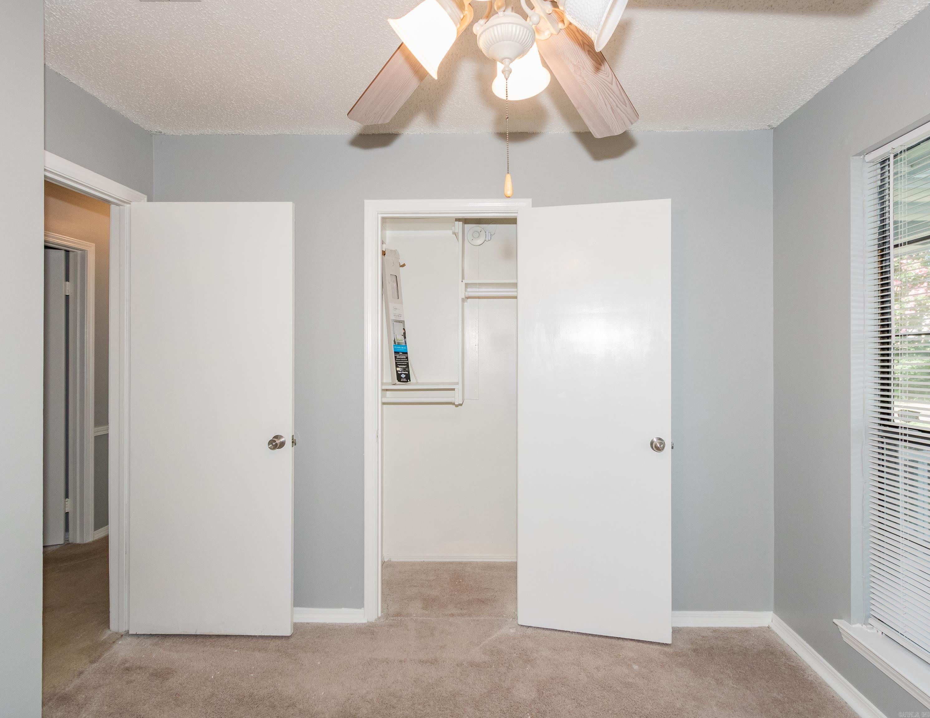 8 Redleaf Circle  Little Rock, AR