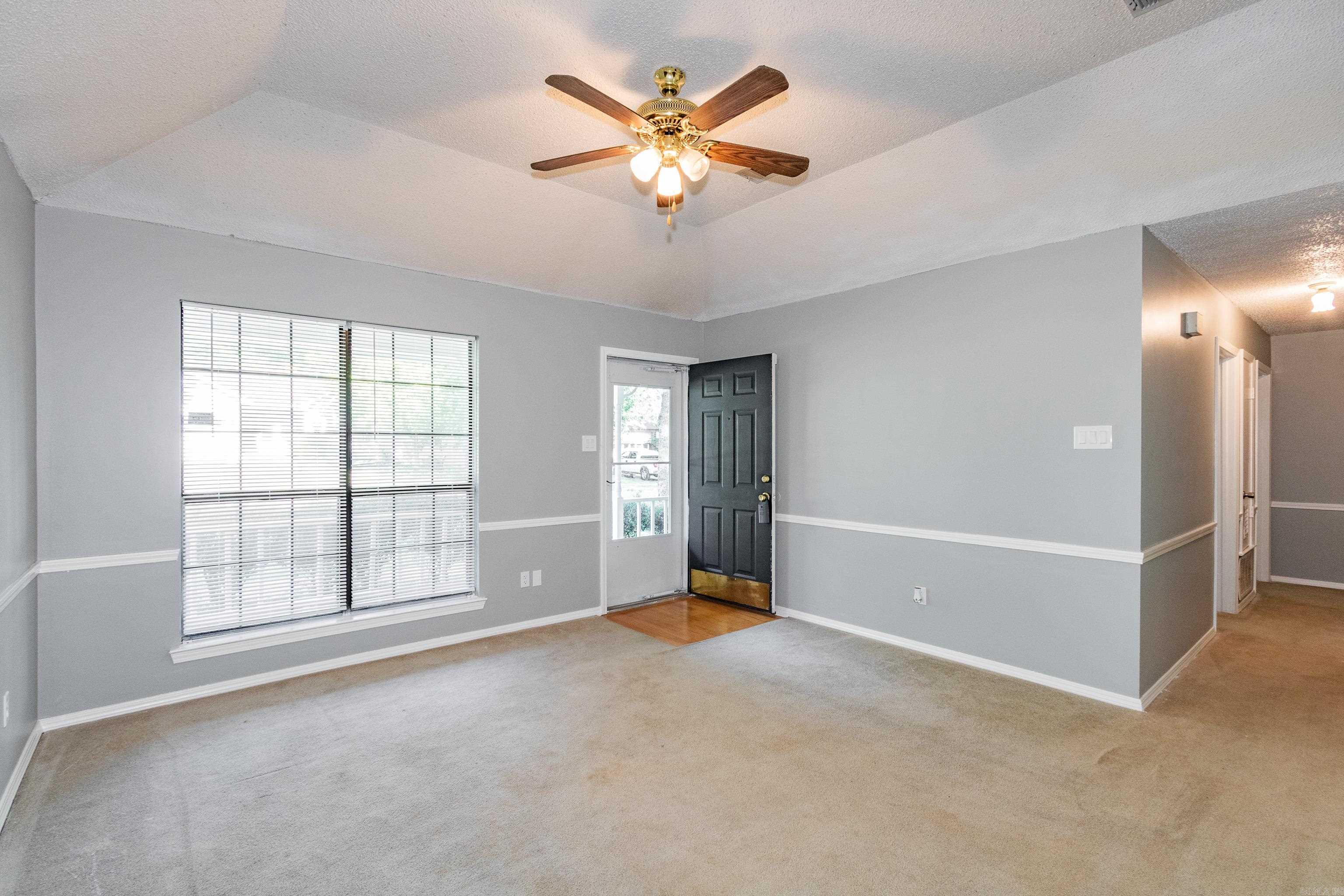 8 Redleaf Circle  Little Rock, AR
