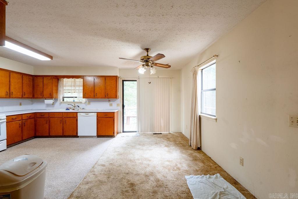 14 W Circle Acres Road Shirley, AR 72153