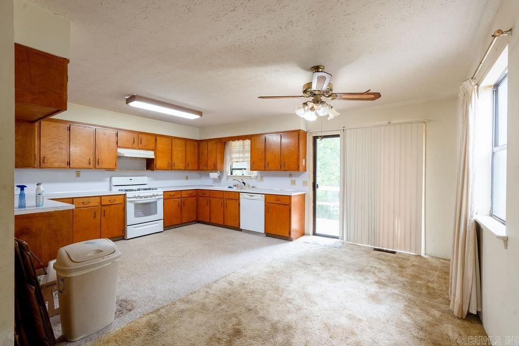 14 W Circle Acres Road Shirley, AR 72153