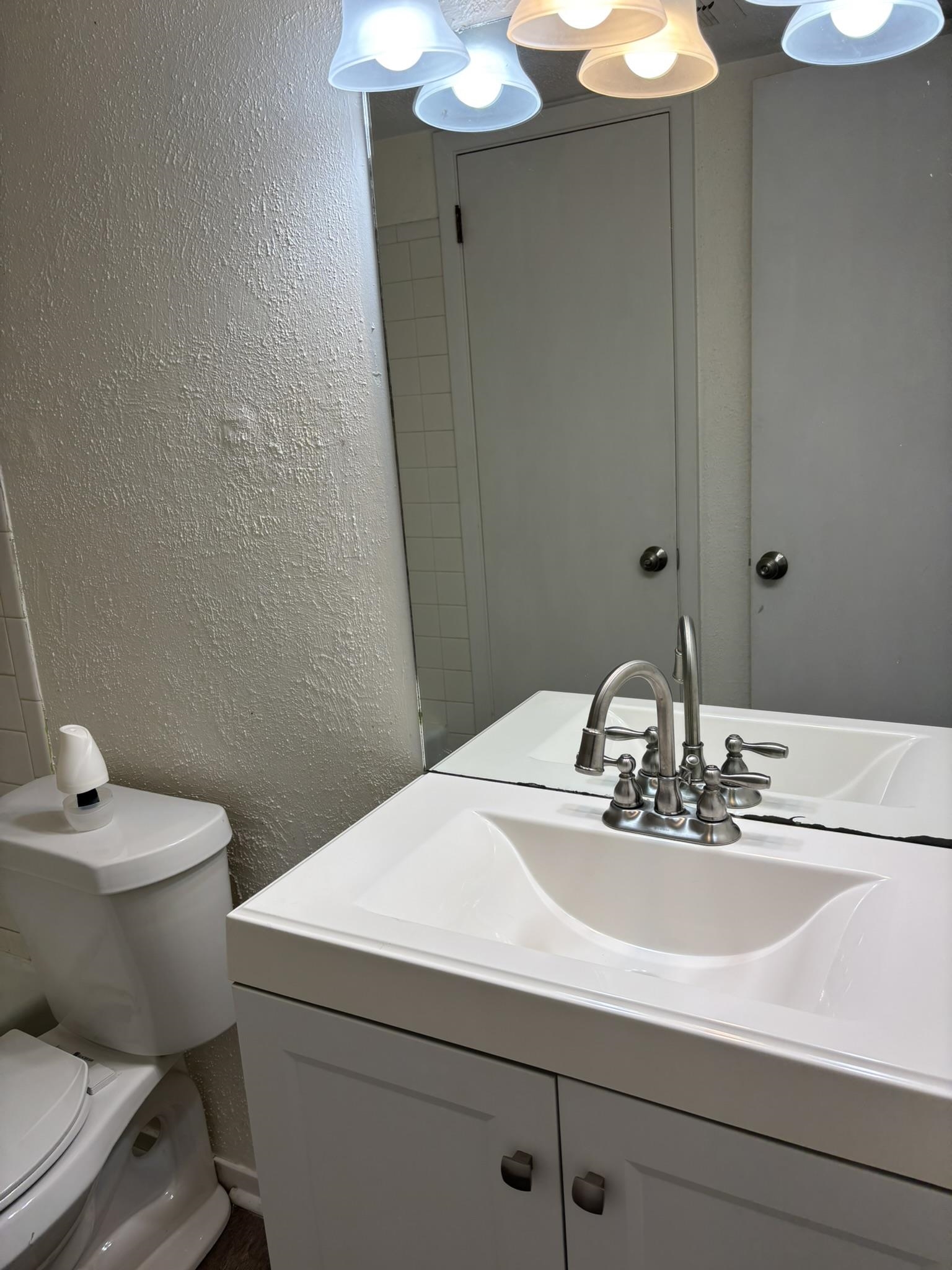 3 Penna Cook Tc.  Cherokee Village, AR