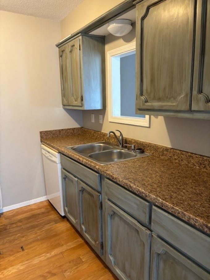 3 Penna Cook Tc.  Cherokee Village, AR