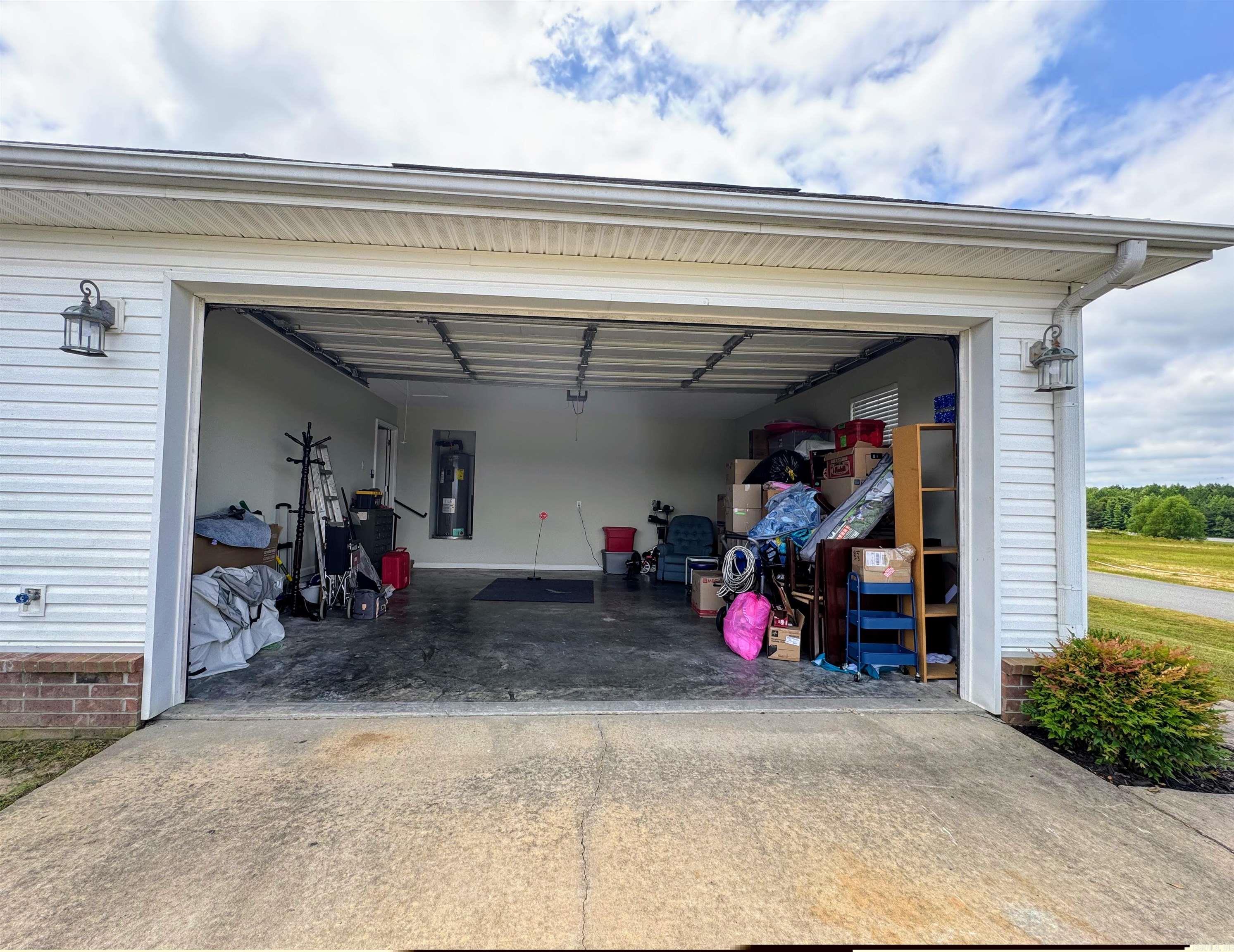 129 Creek Cir  Hensley, AR