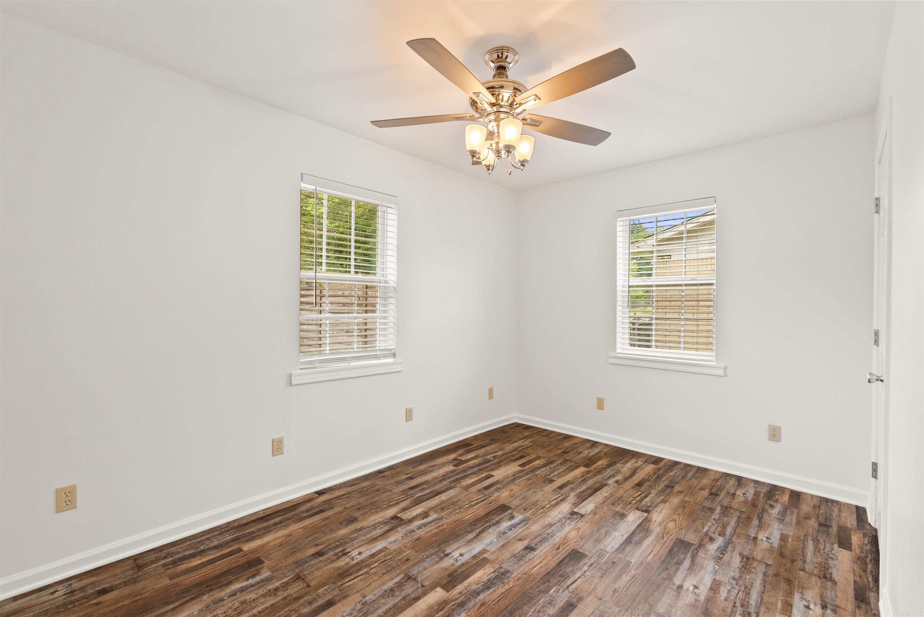 1204 Eastview Drive Jacksonville, AR 72076