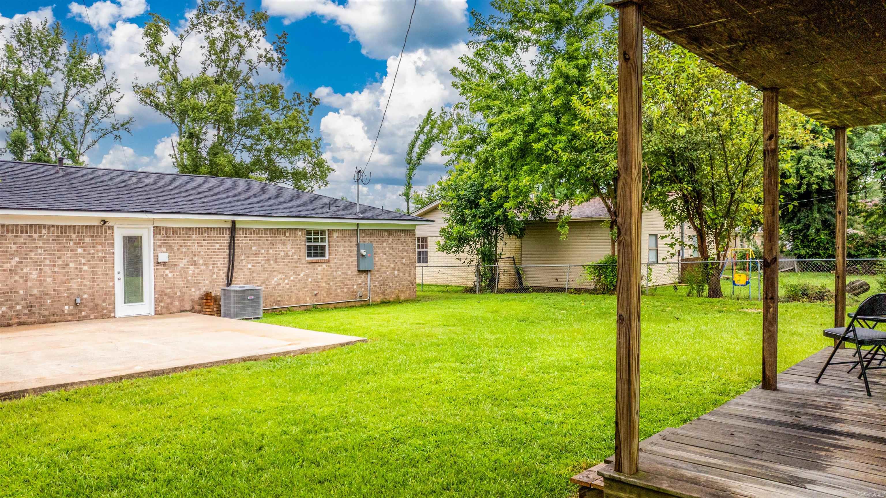 1204 Eastview Drive Jacksonville, AR 72076