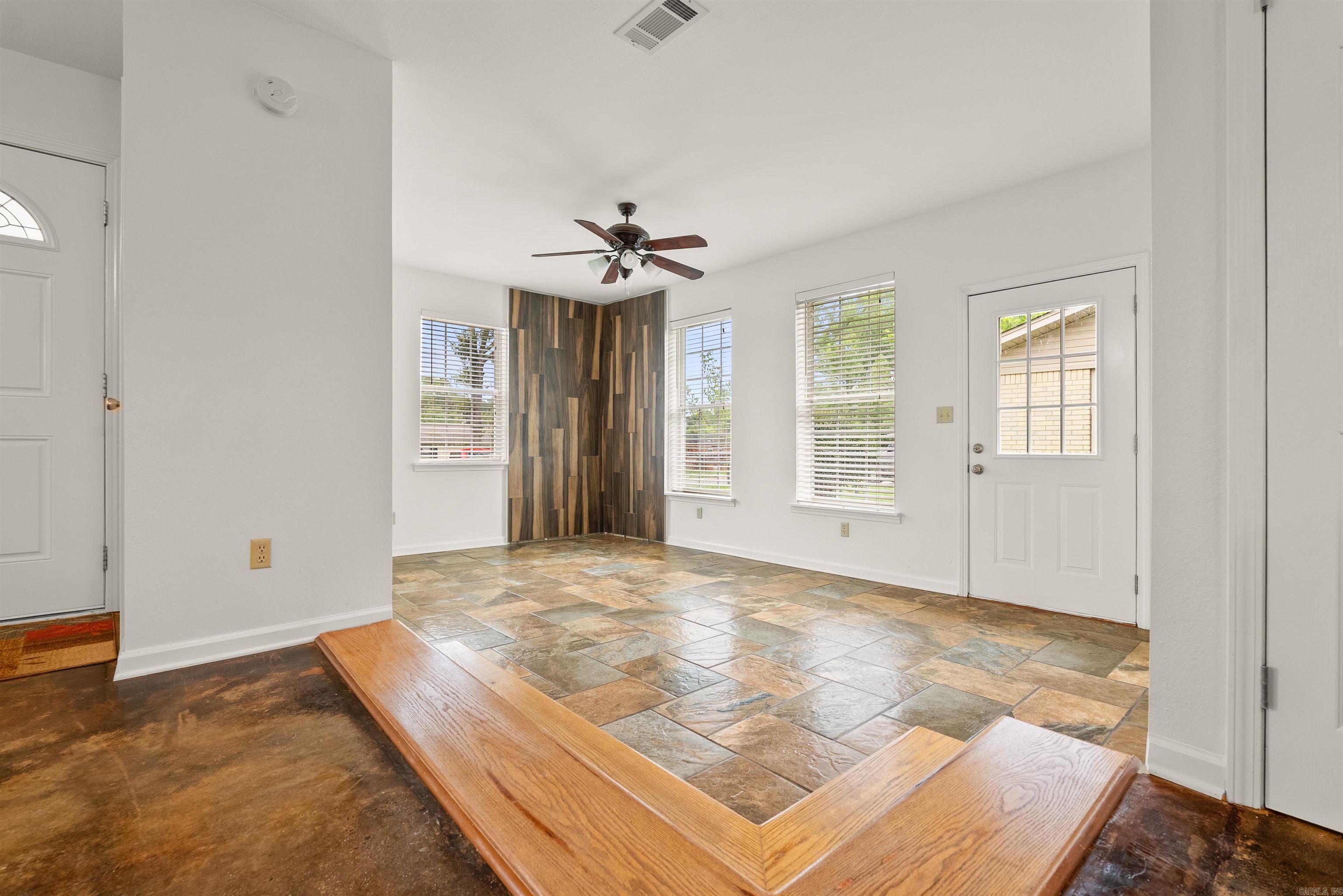 1204 Eastview Drive Jacksonville, AR 72076