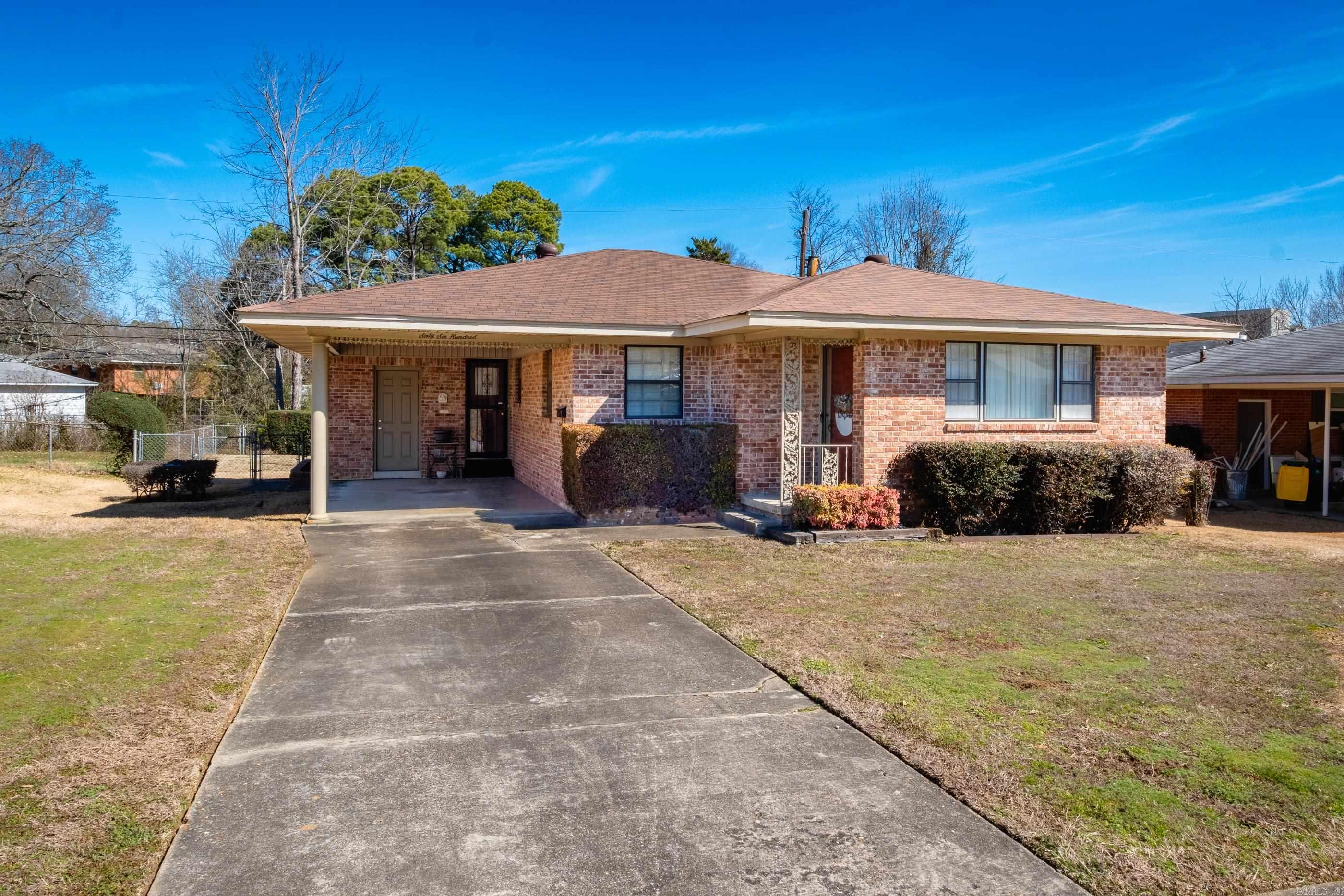 6600 Bluebird  Little Rock, AR