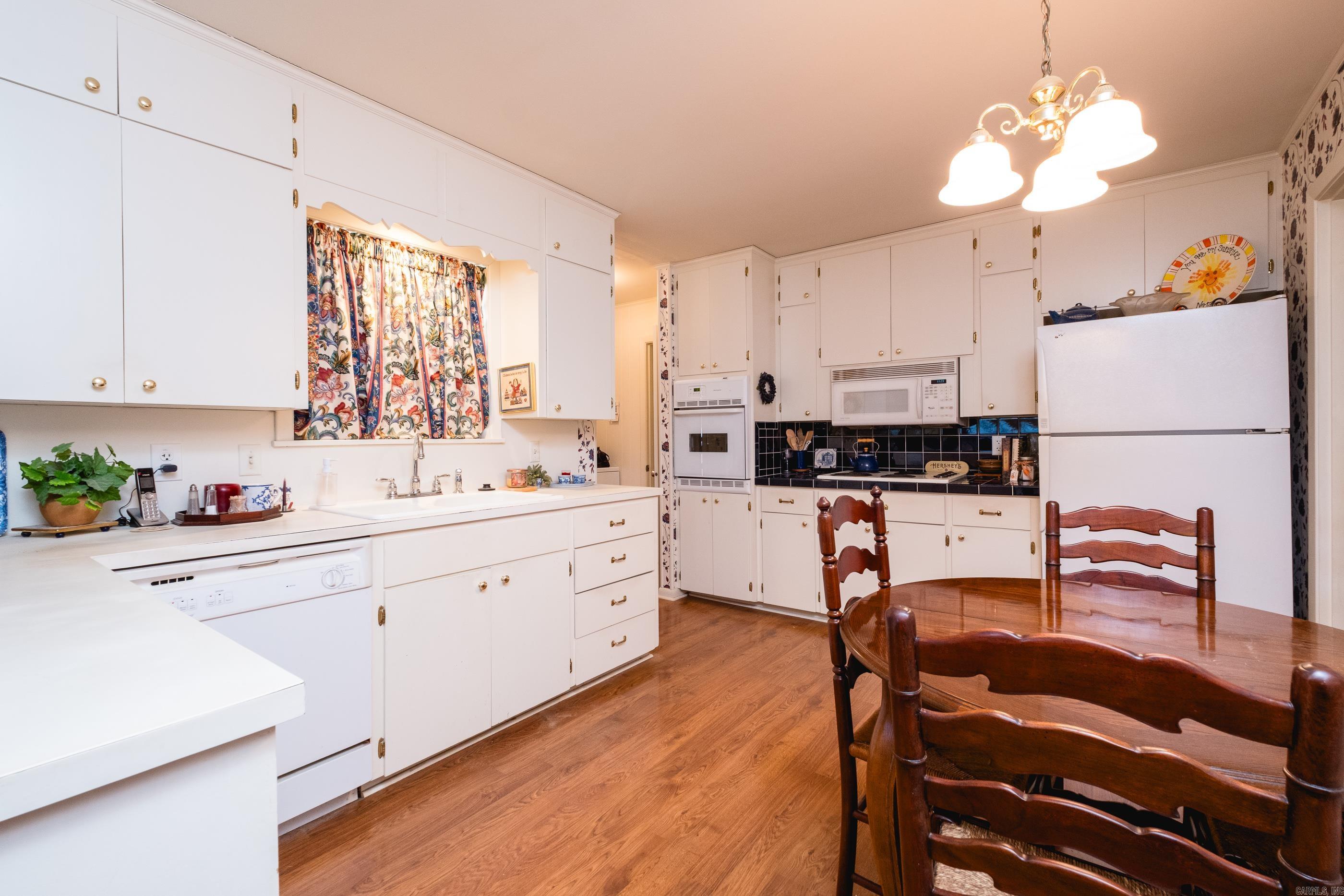 6600 Bluebird  Little Rock, AR