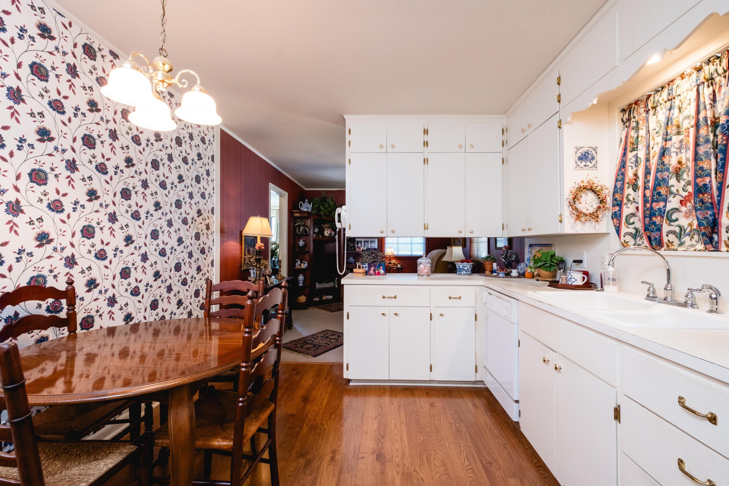 6600 Bluebird  Little Rock, AR