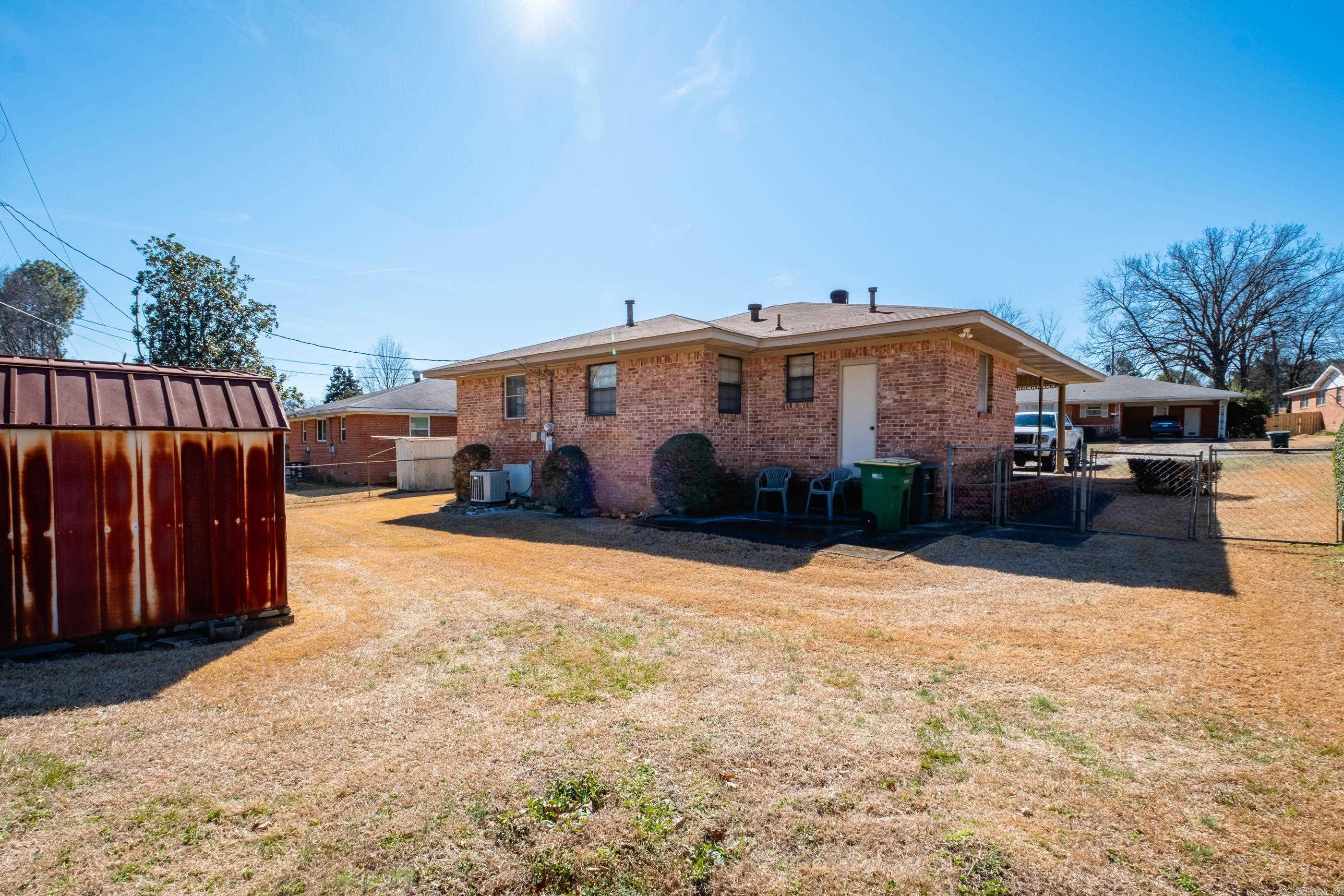 6600 Bluebird  Little Rock, AR