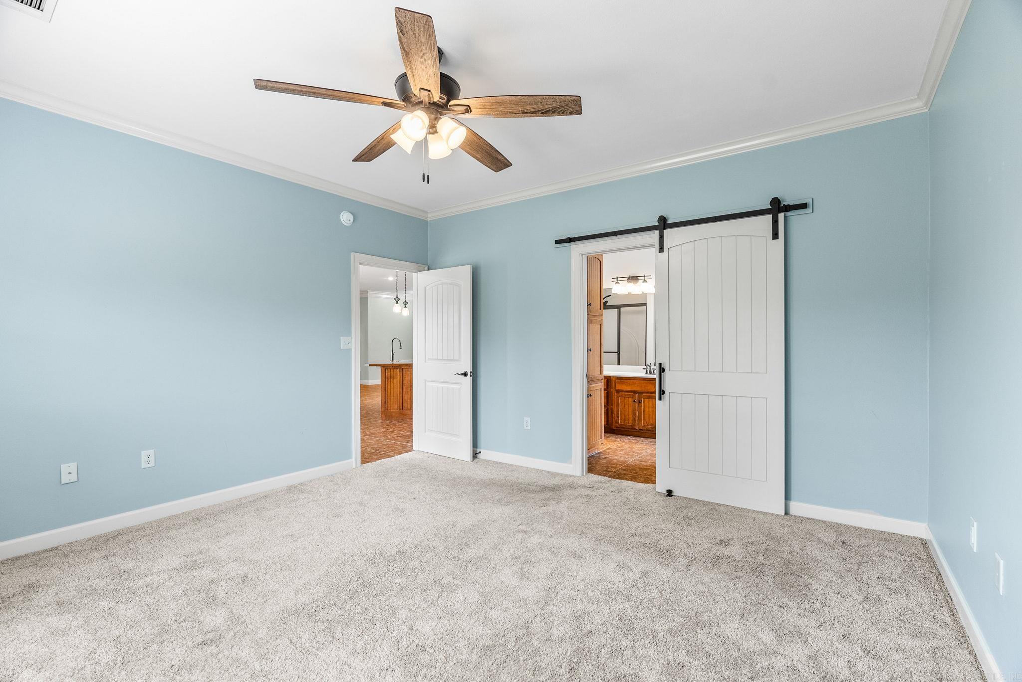 1325 N Edge Valley  Conway, AR