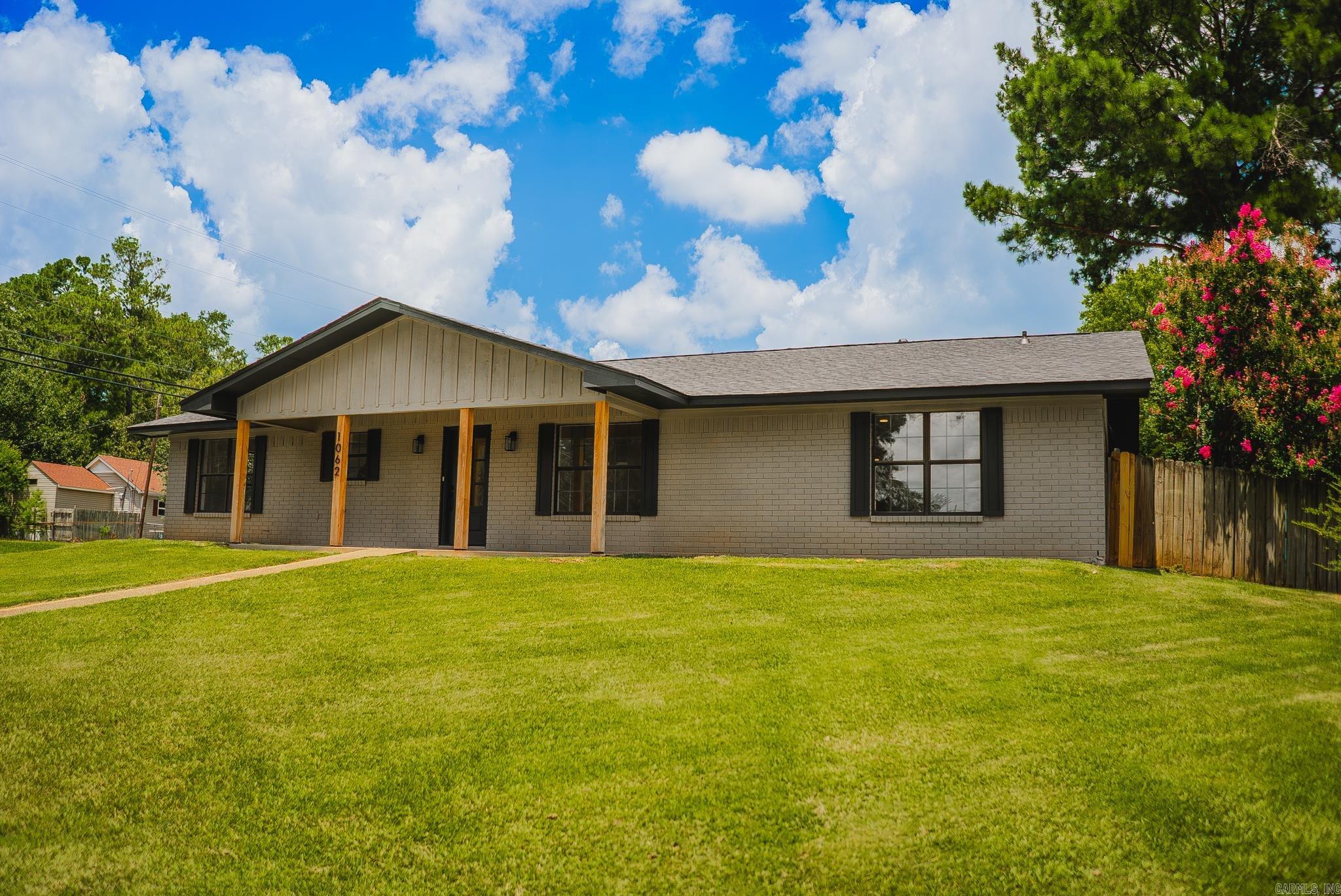 1062 Binns  Monticello, AR