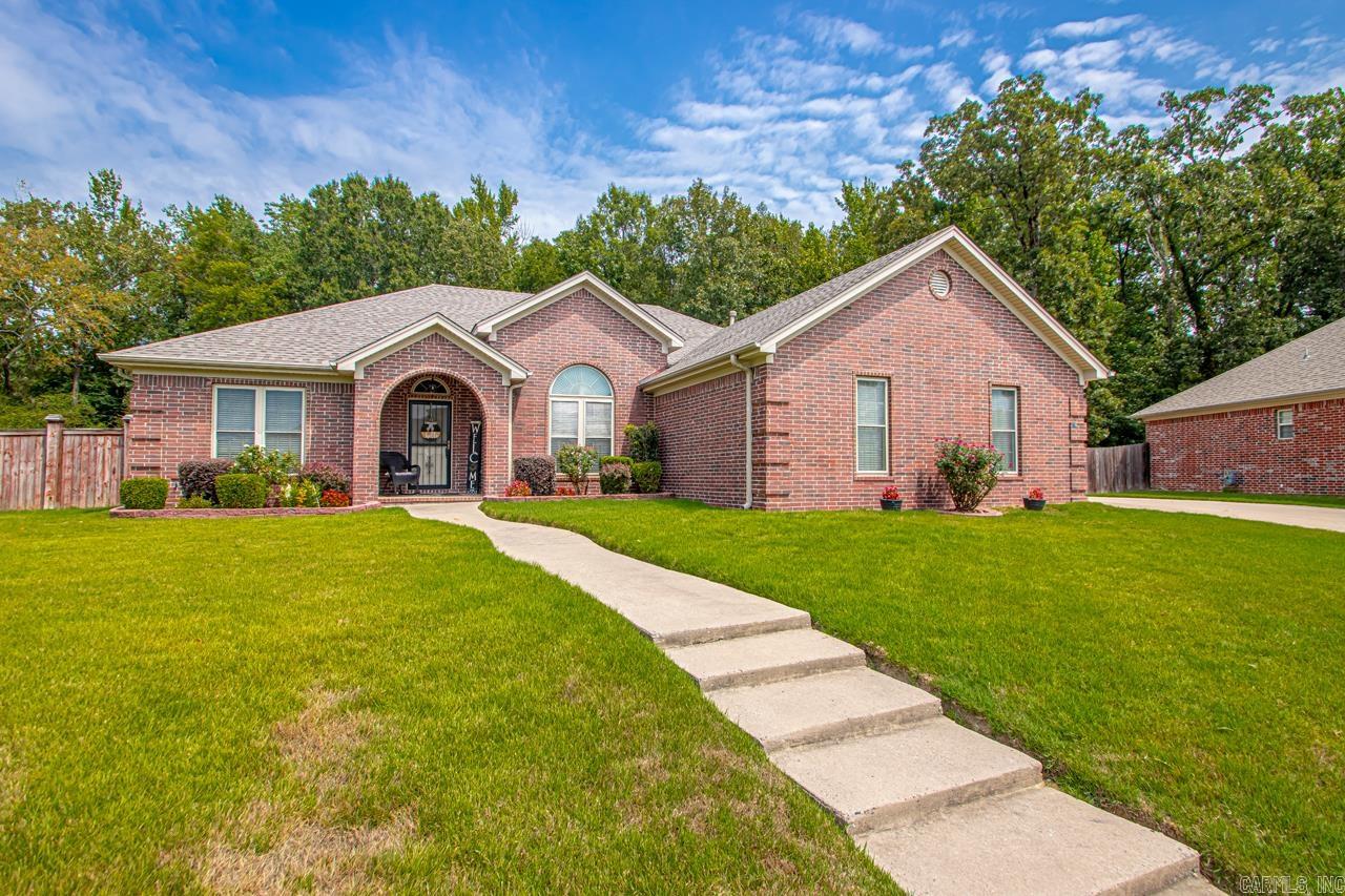 26 Congressional Drive Little Rock, AR 72210-2851