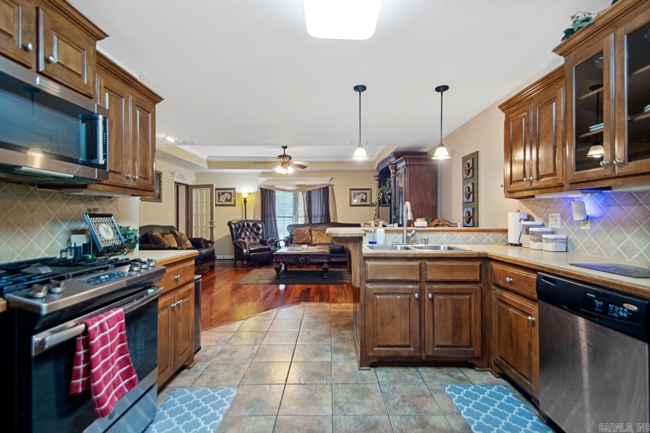 26 Congressional Drive Little Rock, AR 72210-2851