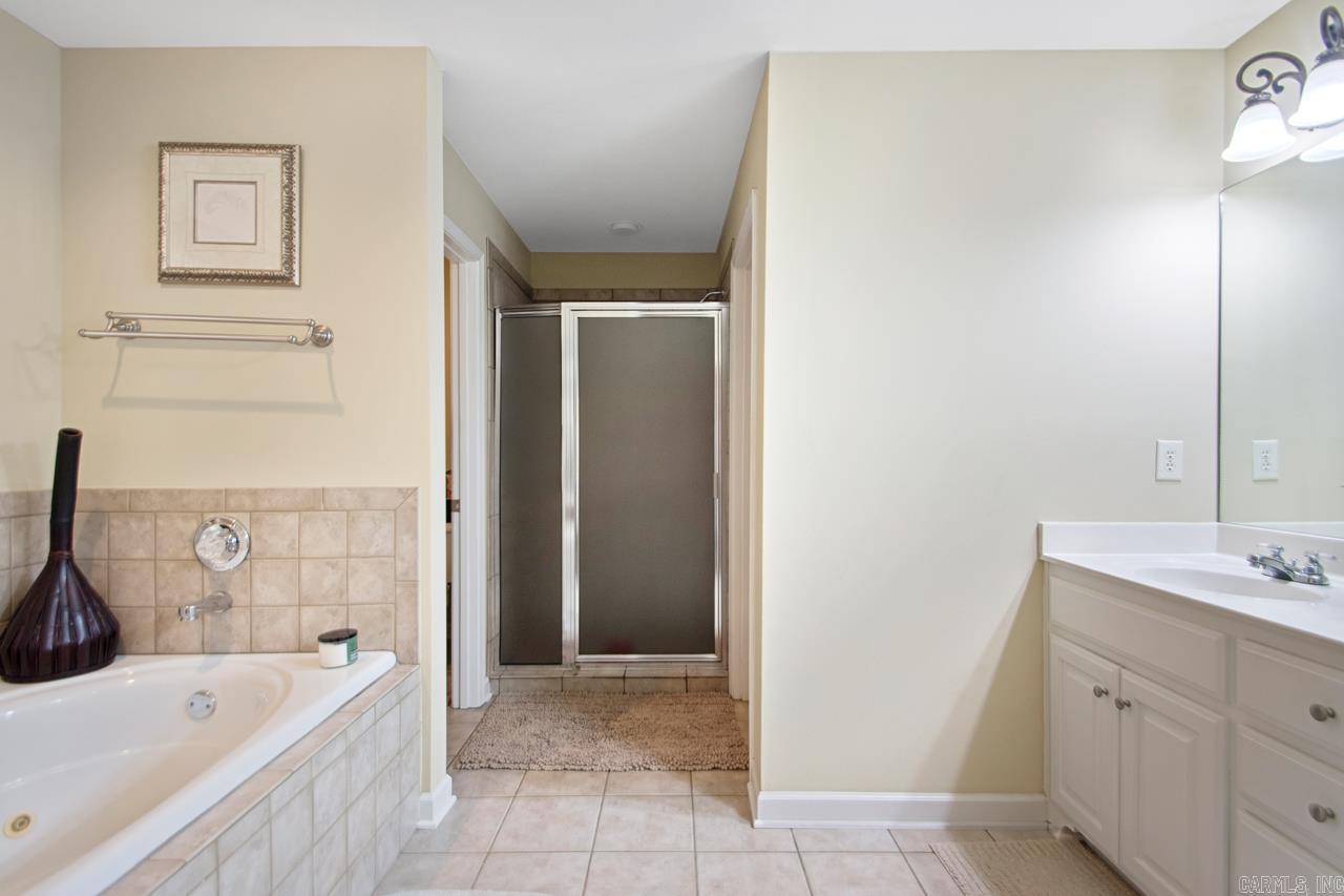 26 Congressional Drive Little Rock, AR 72210-2851