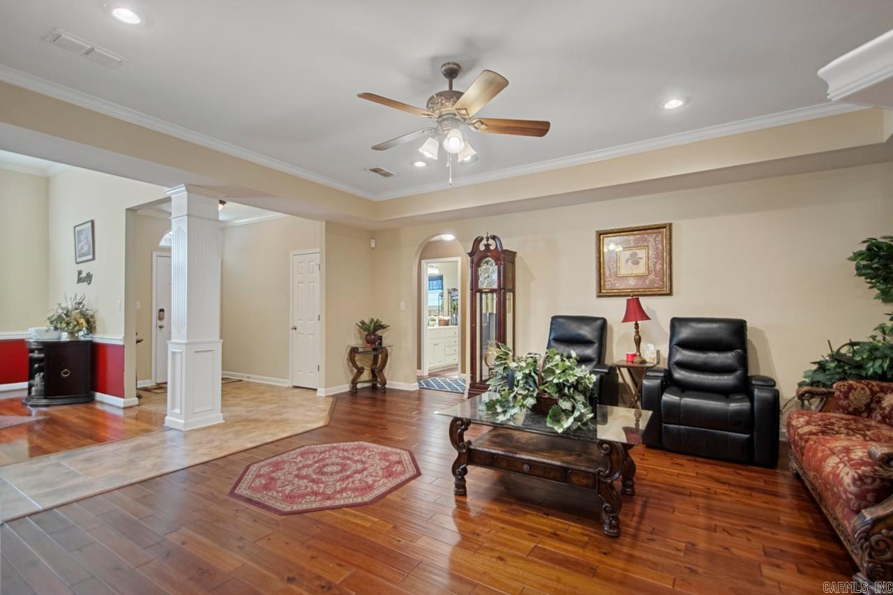 26 Congressional Drive Little Rock, AR 72210-2851