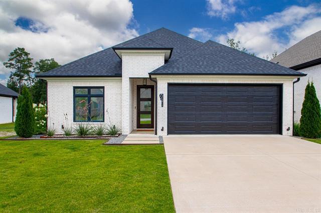 61  Saffron  Little Rock, AR