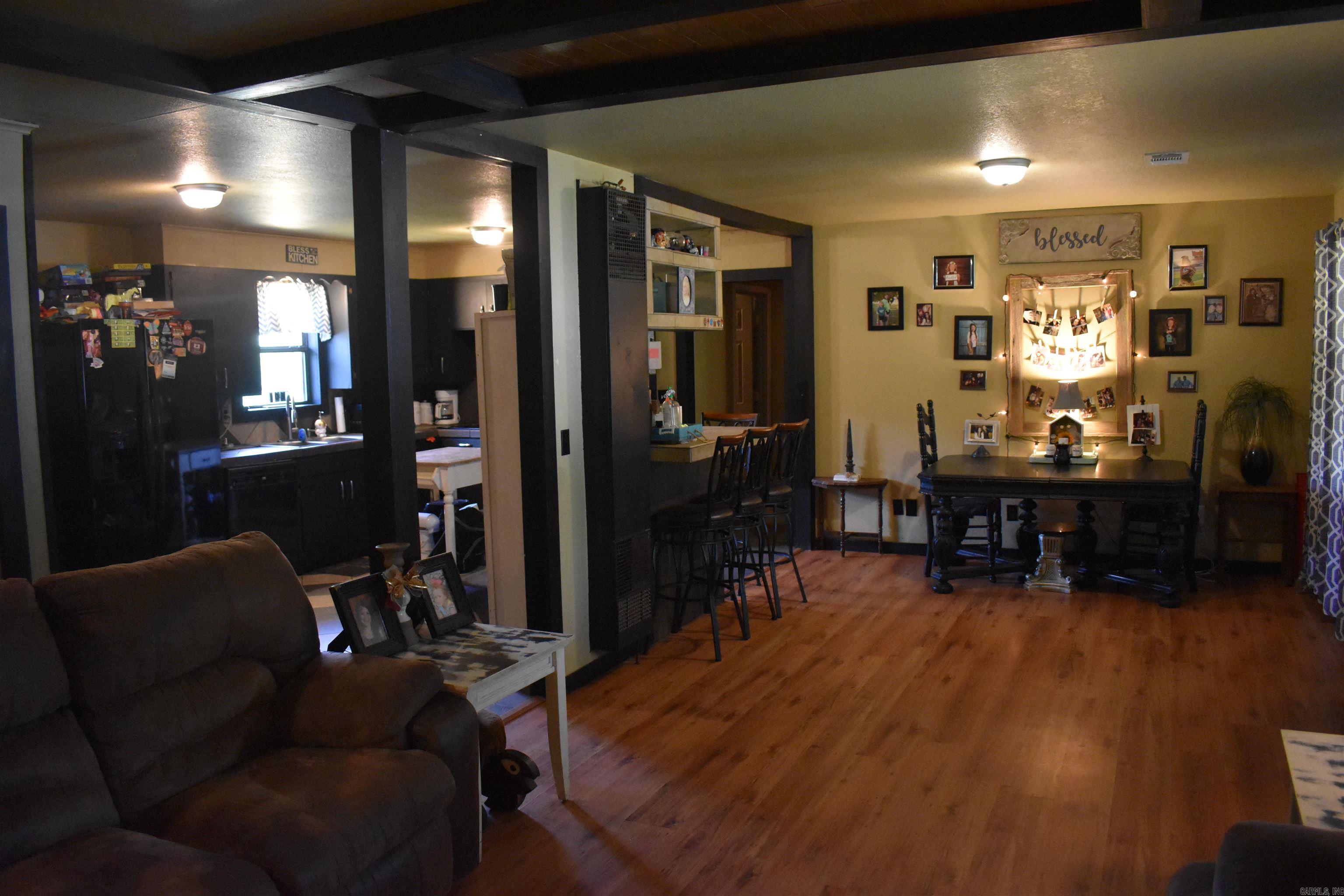31986 Highway 80  Danville, AR