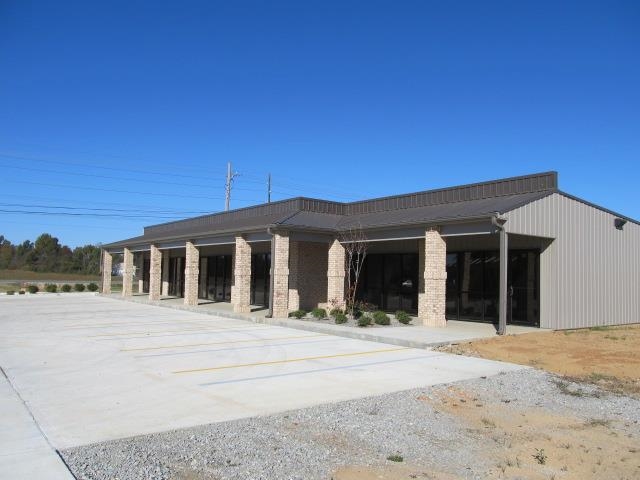 3800 S Caraway Suite 19 & 21  Jonesboro, AR