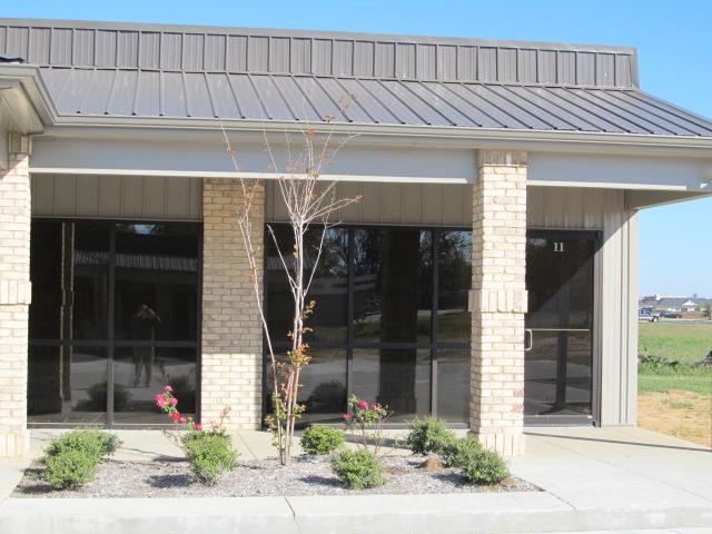 3800 S Caraway Suite 19 & 21  Jonesboro, AR