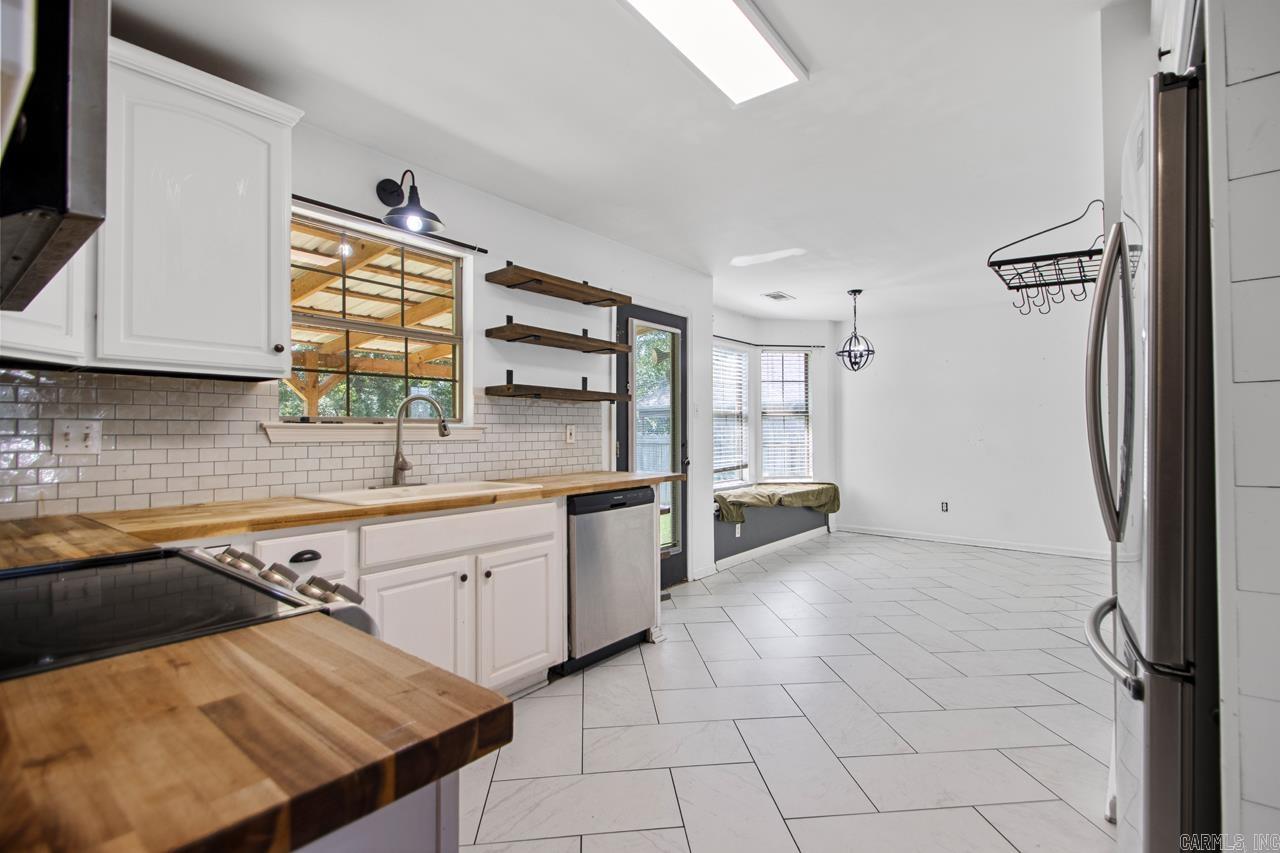 3712 Hazelwood  Benton, AR