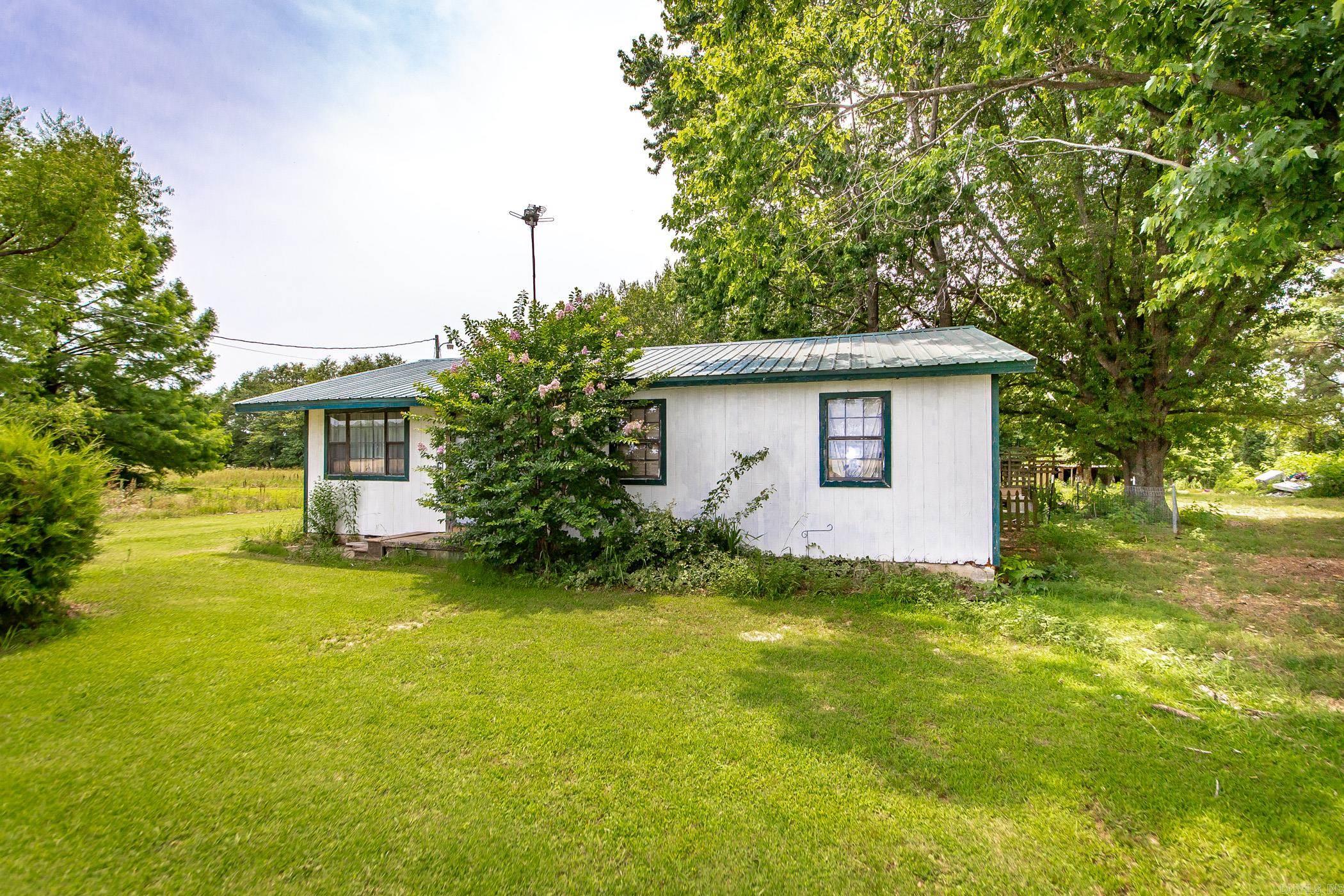 15639 Livesay  Des Arc, AR