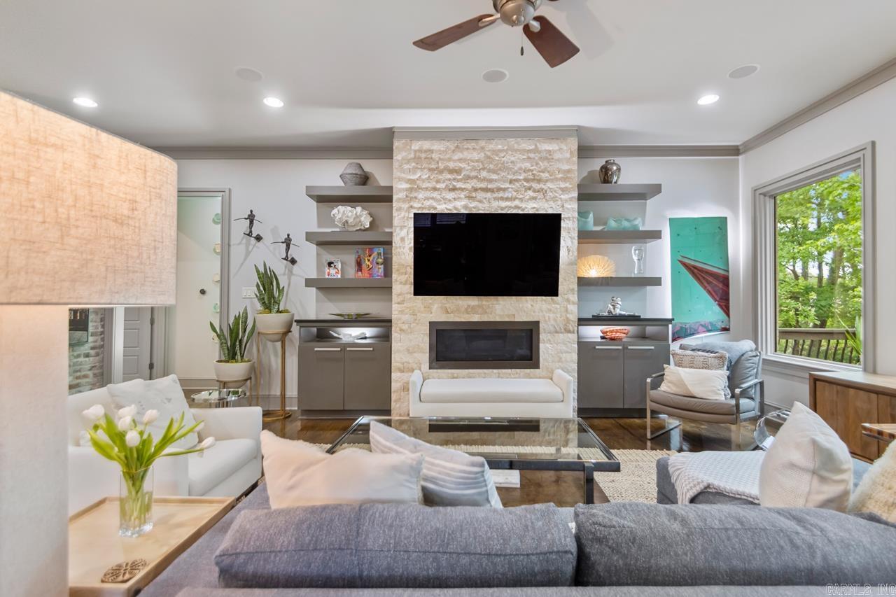 145 Cove Creek Court  Little Rock, AR