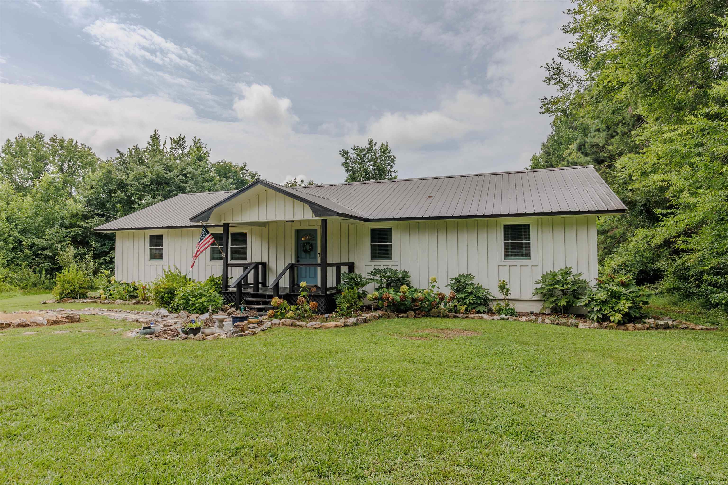 3643 Highway 60 W  Perryville, AR