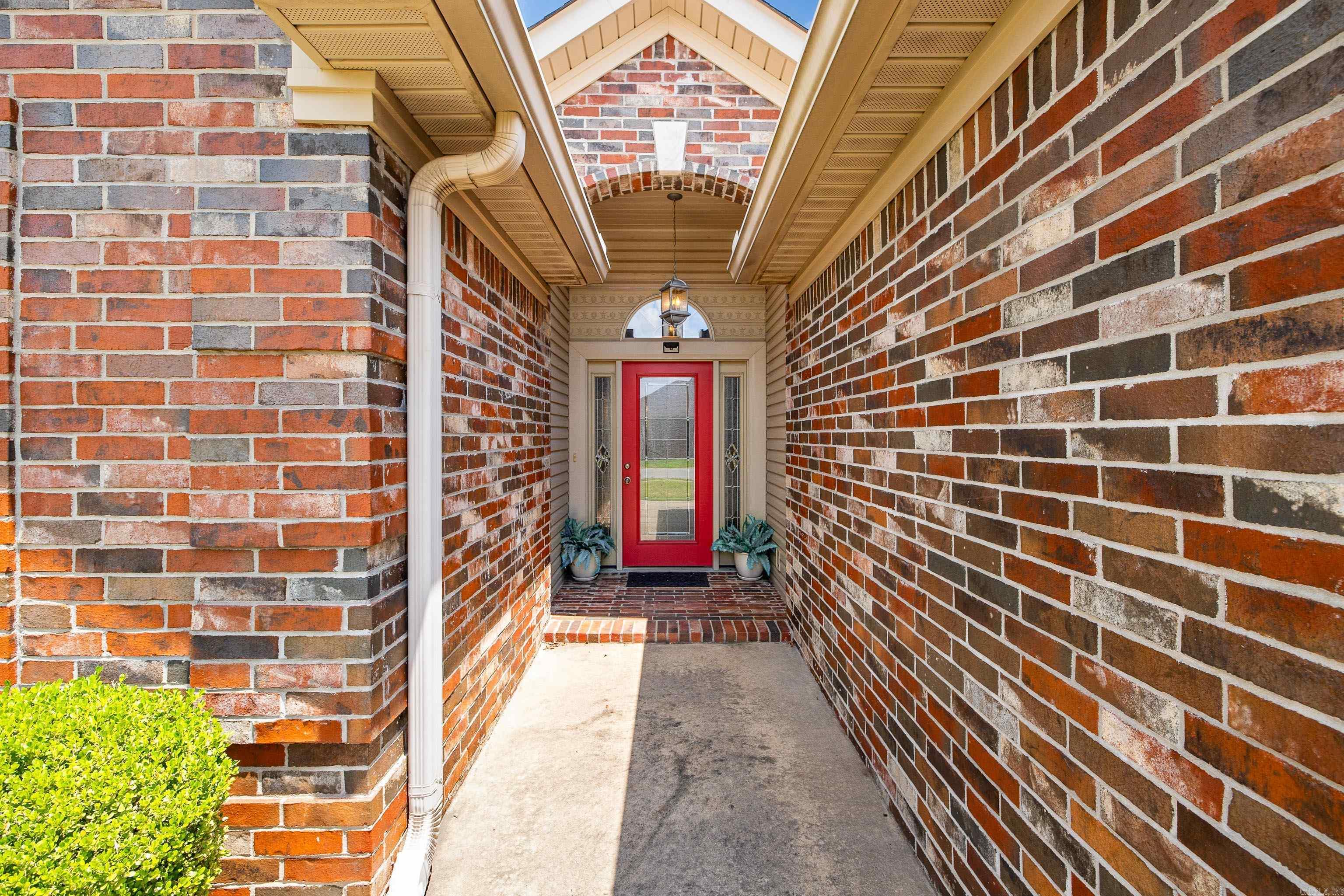 3270 Clover Hill Lane  Benton, AR