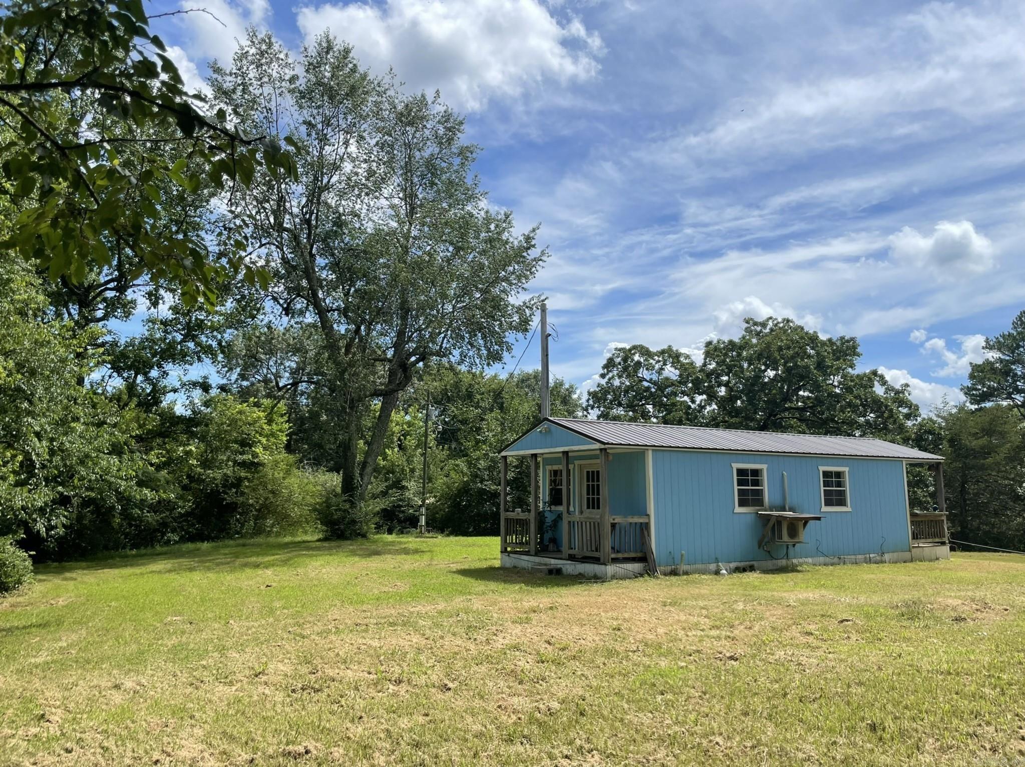 2923 Polk Road 44  Mena, AR