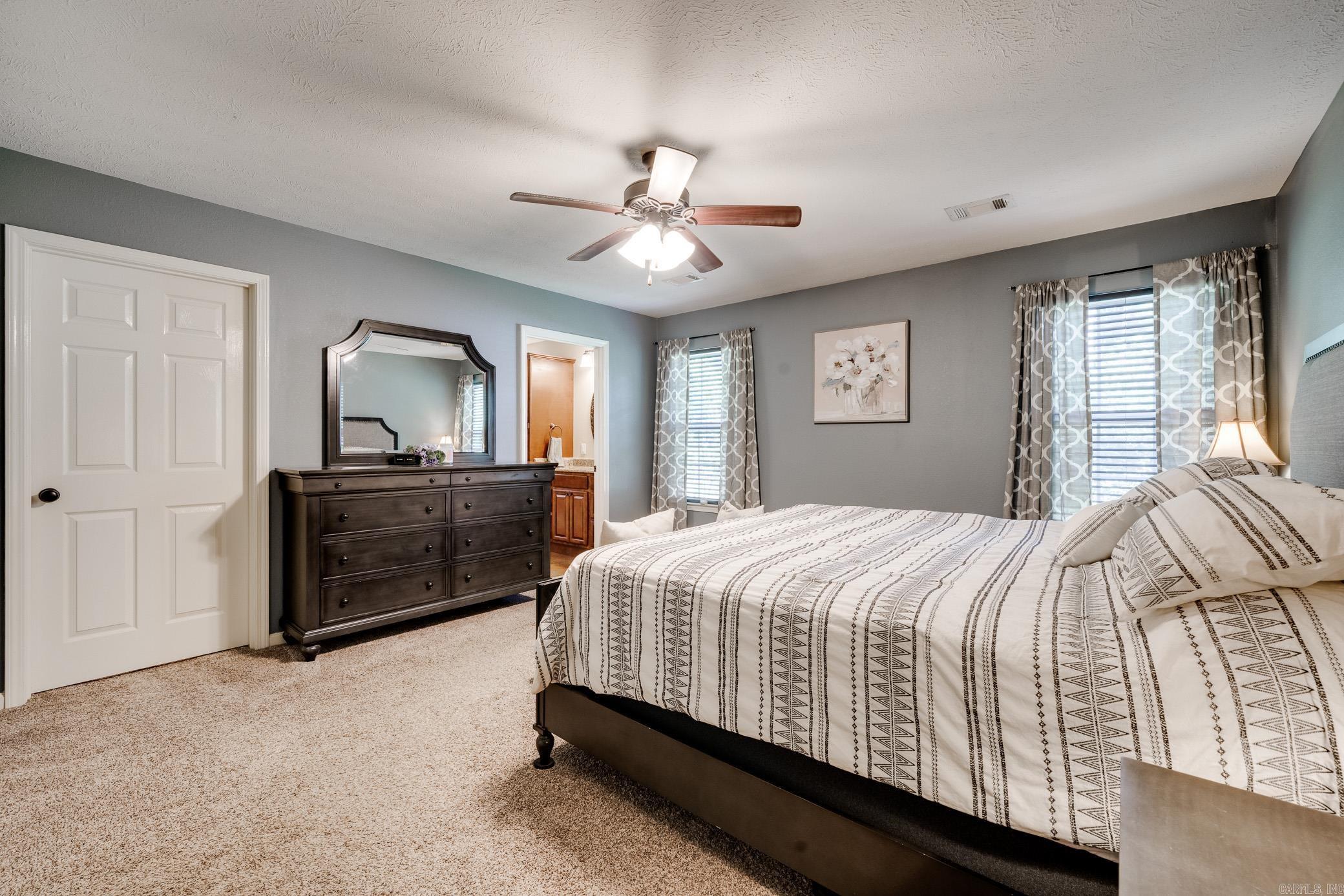 79 Kennedy Hollow  Houston, AR