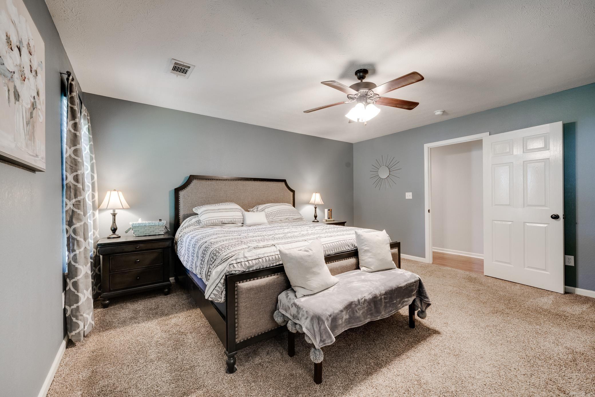 79 Kennedy Hollow  Houston, AR