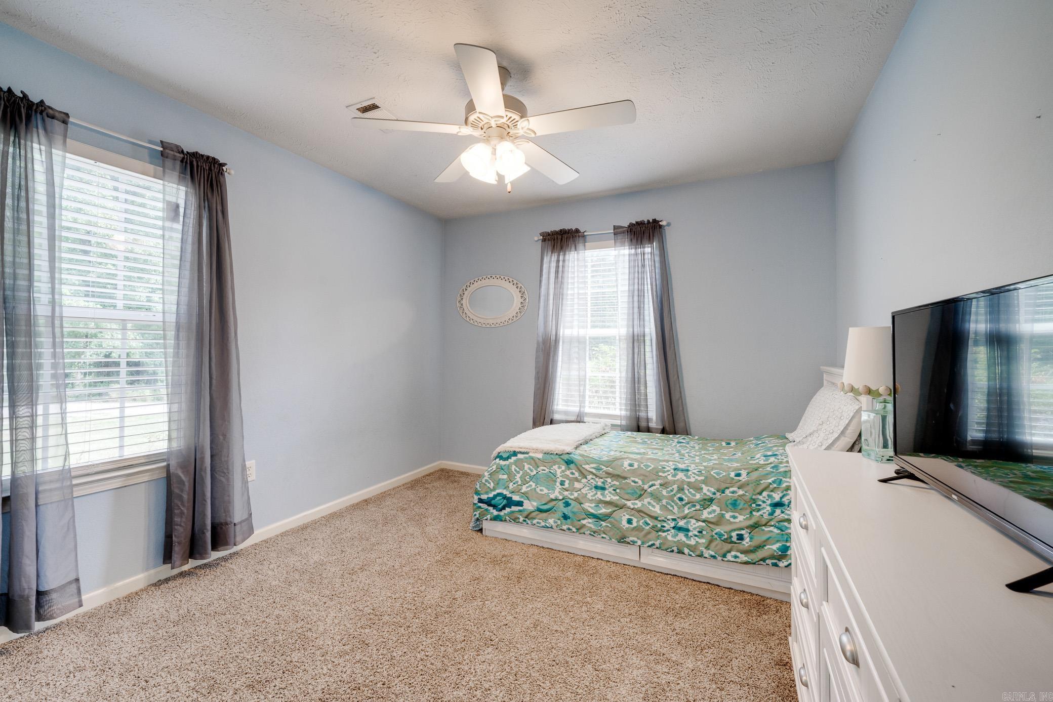 79 Kennedy Hollow  Houston, AR