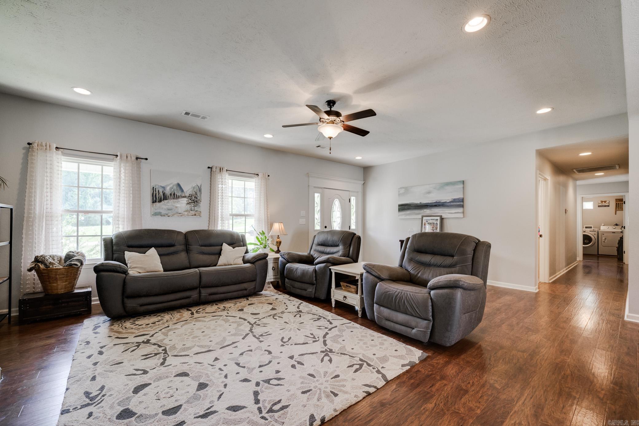 79 Kennedy Hollow  Houston, AR